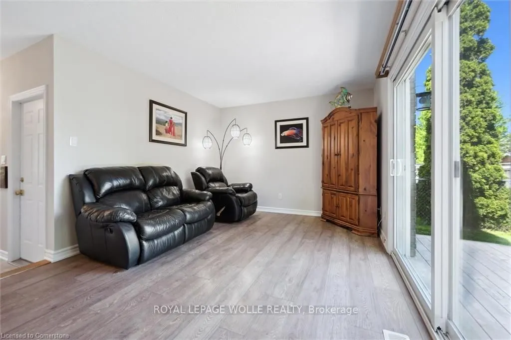 31 Driftwood Place
