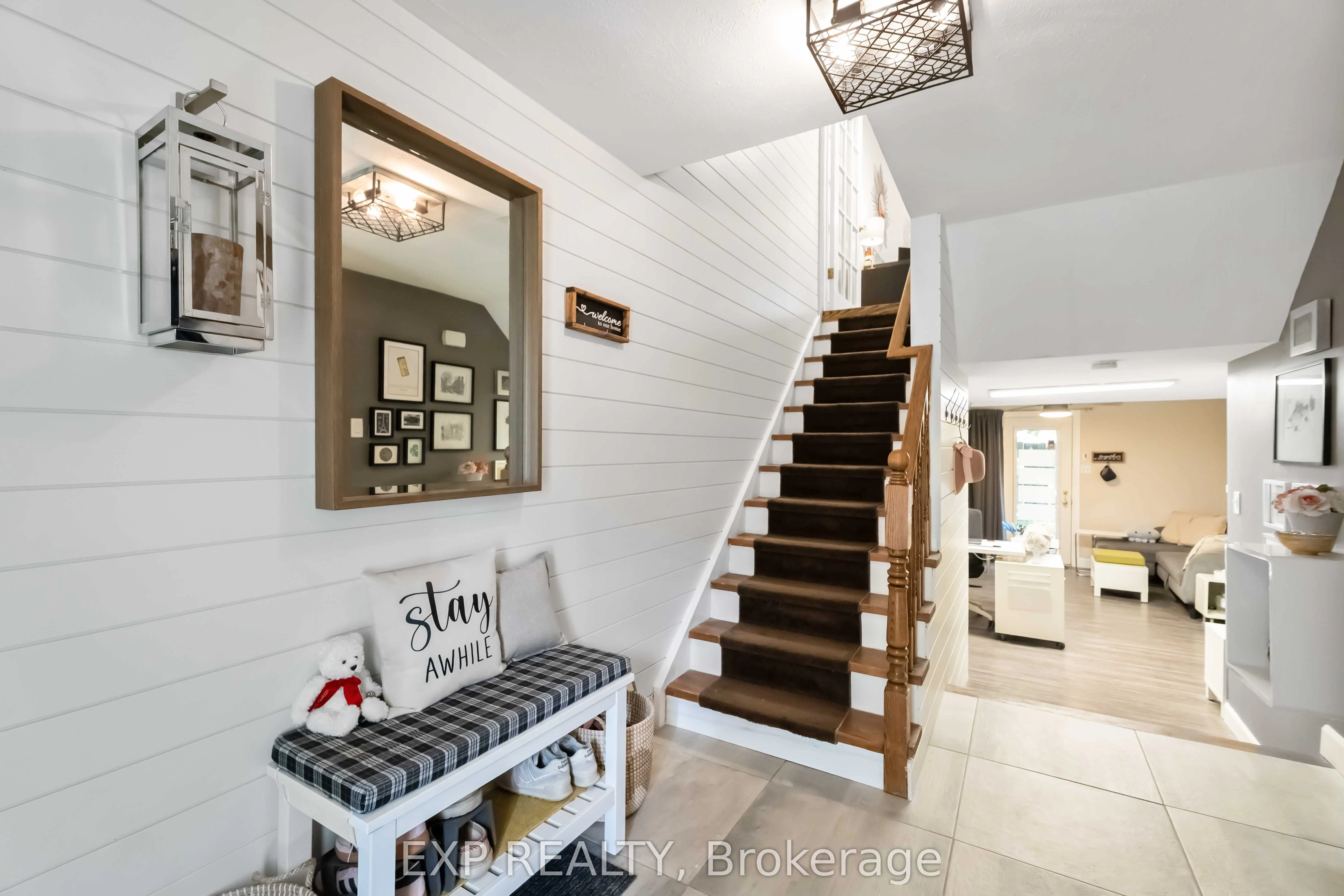 72 Stone Church Road W, #37