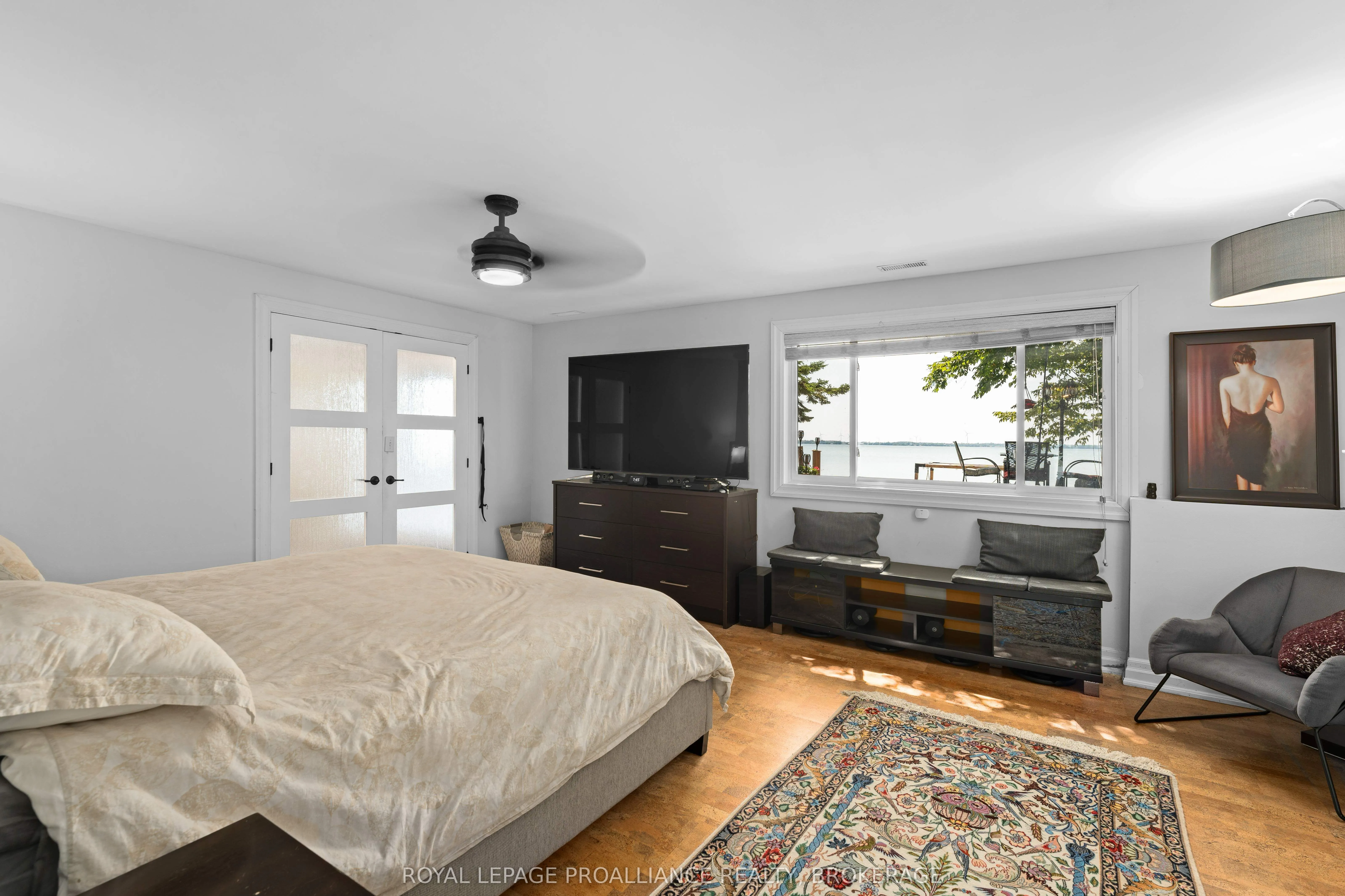 182 Nicholson Point Road