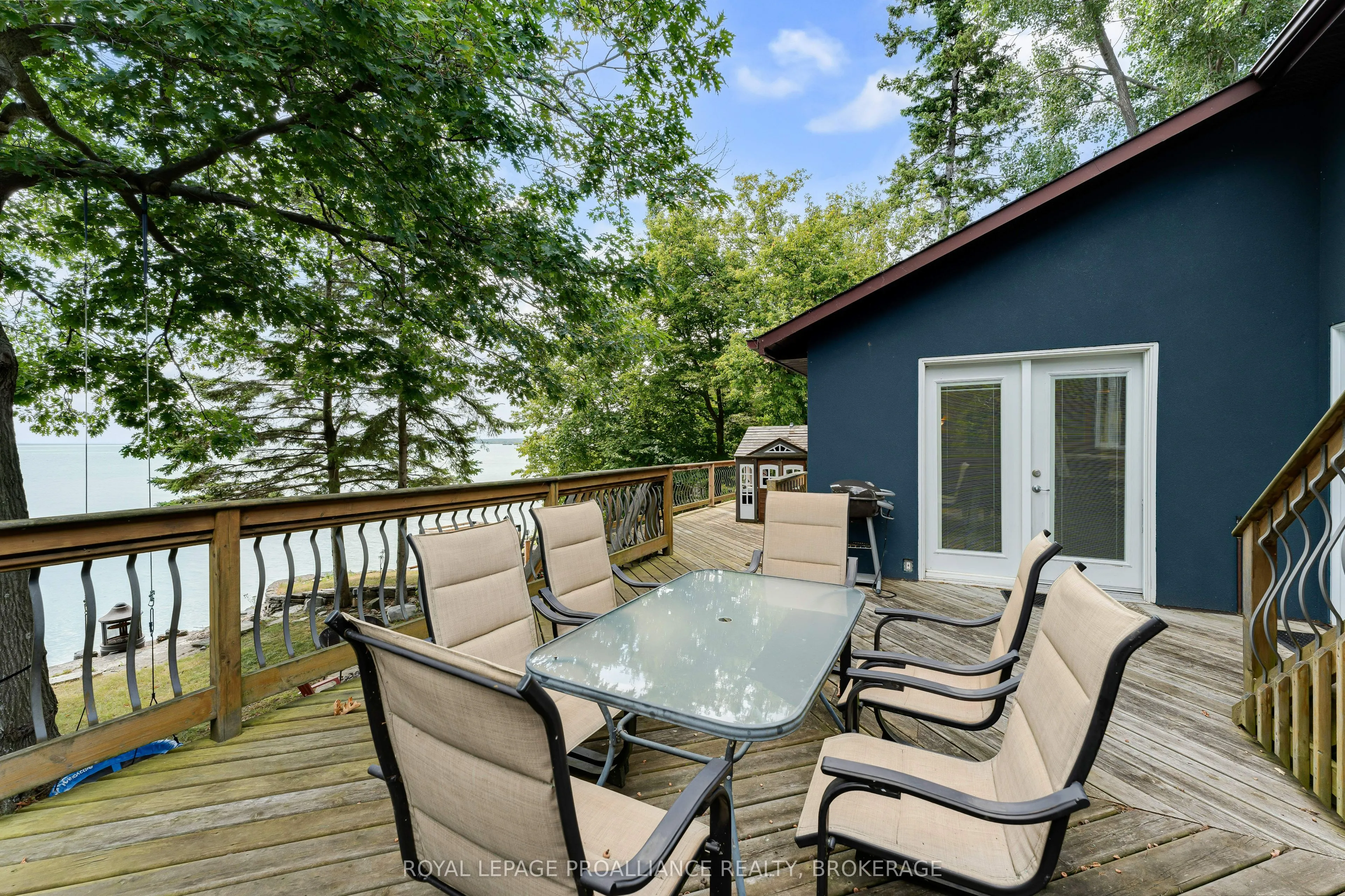 182 Nicholson Point Road