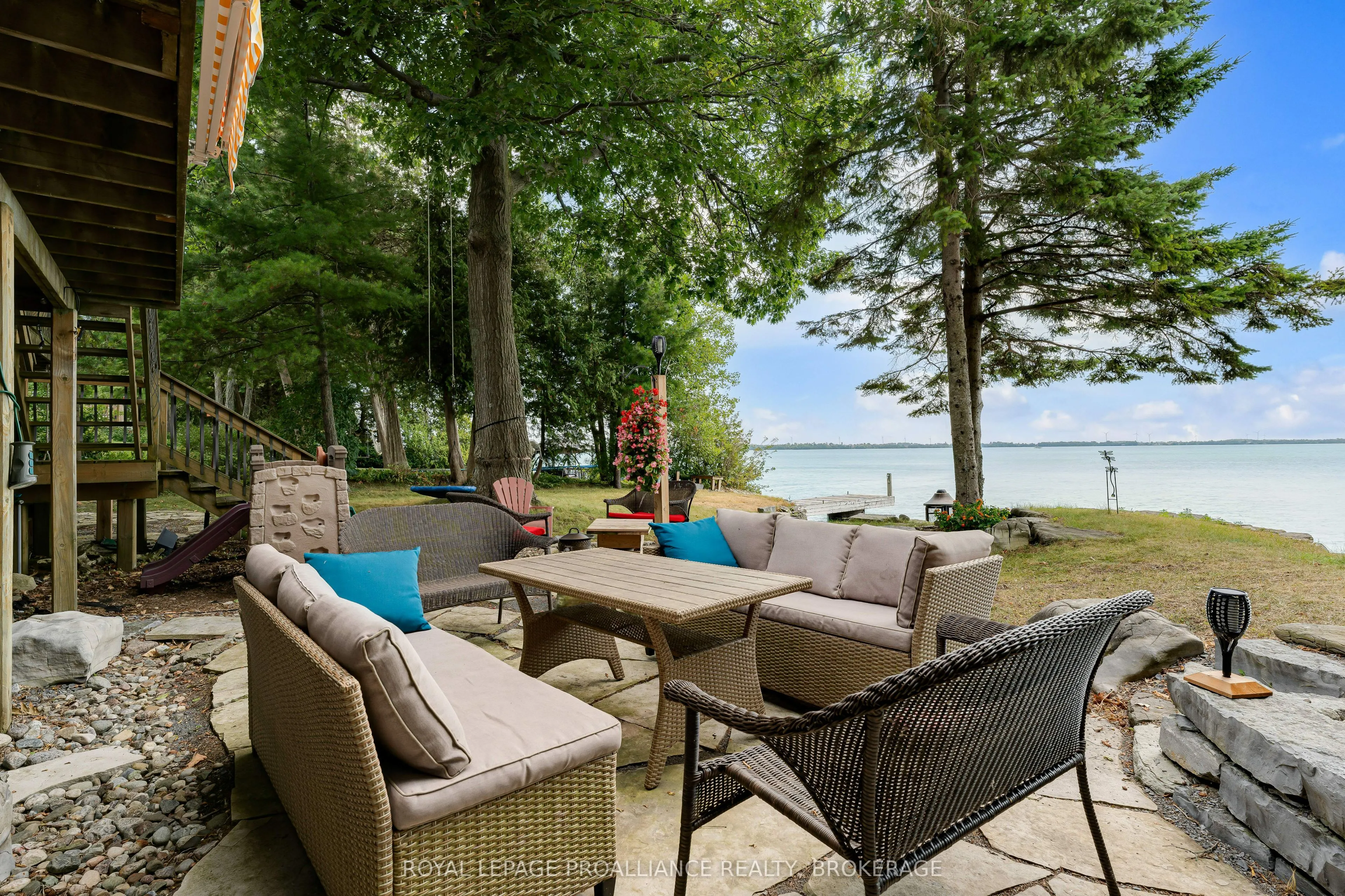 182 Nicholson Point Road