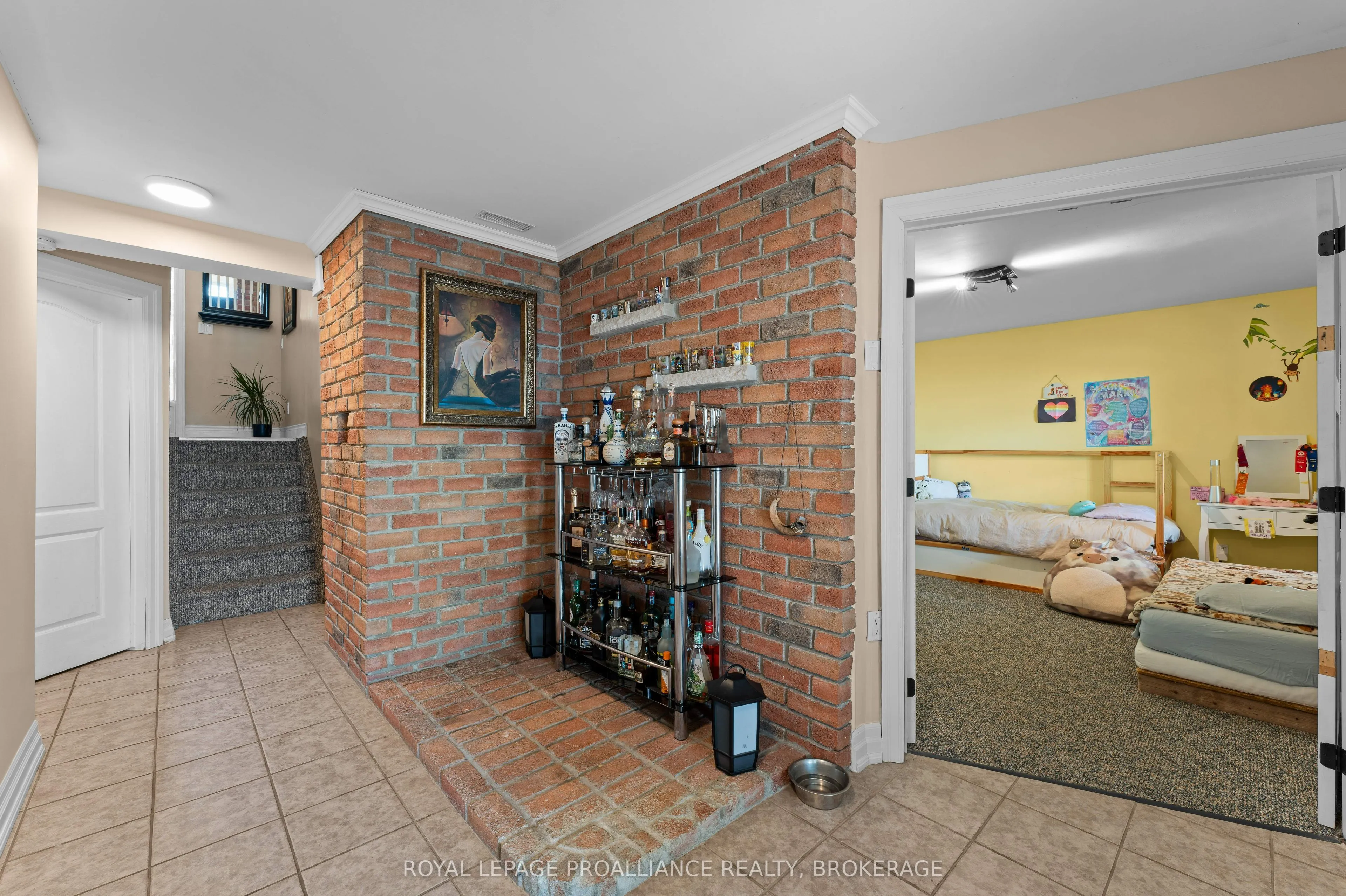 182 Nicholson Point Road