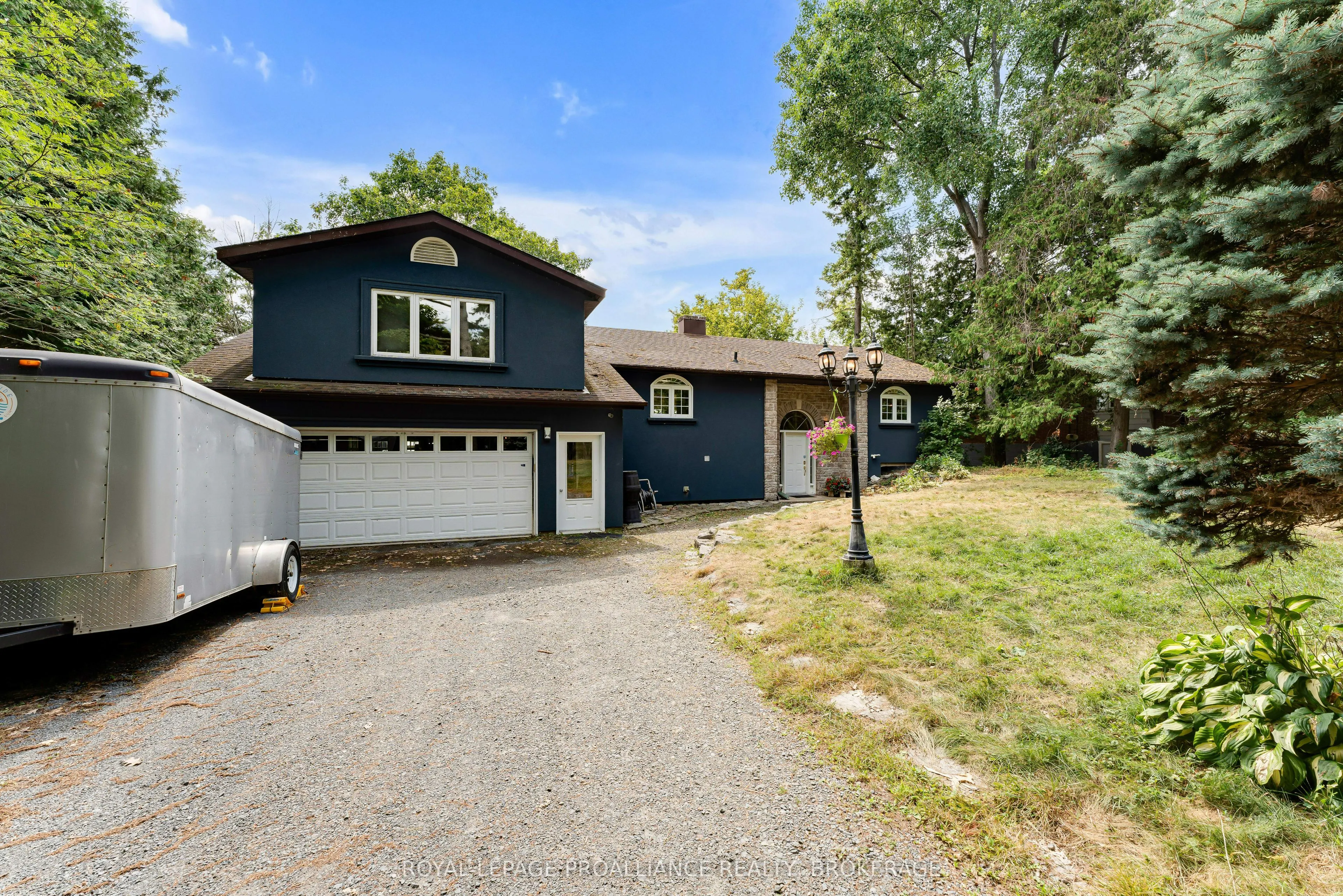 182 Nicholson Point Road