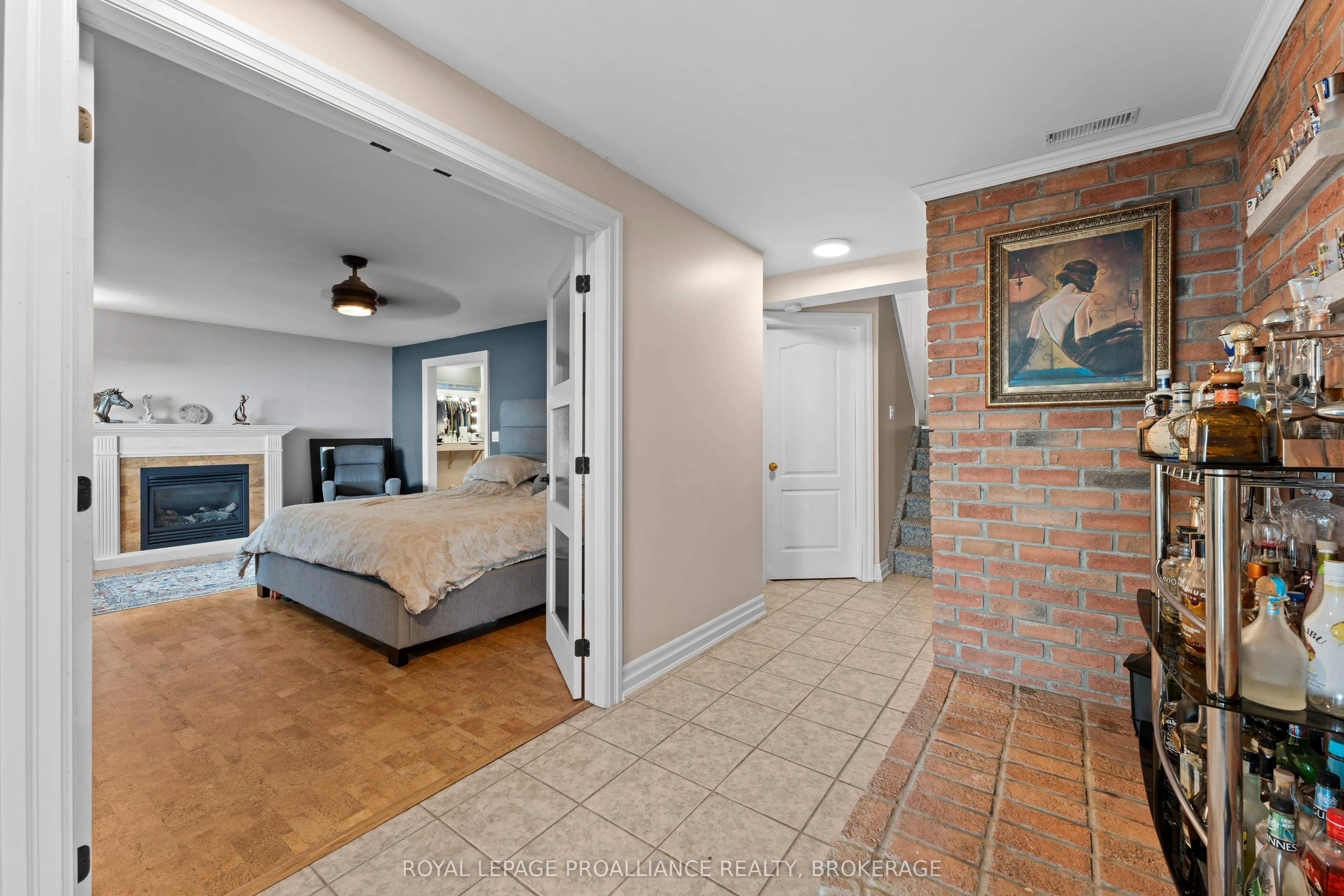 182 Nicholson Point Road