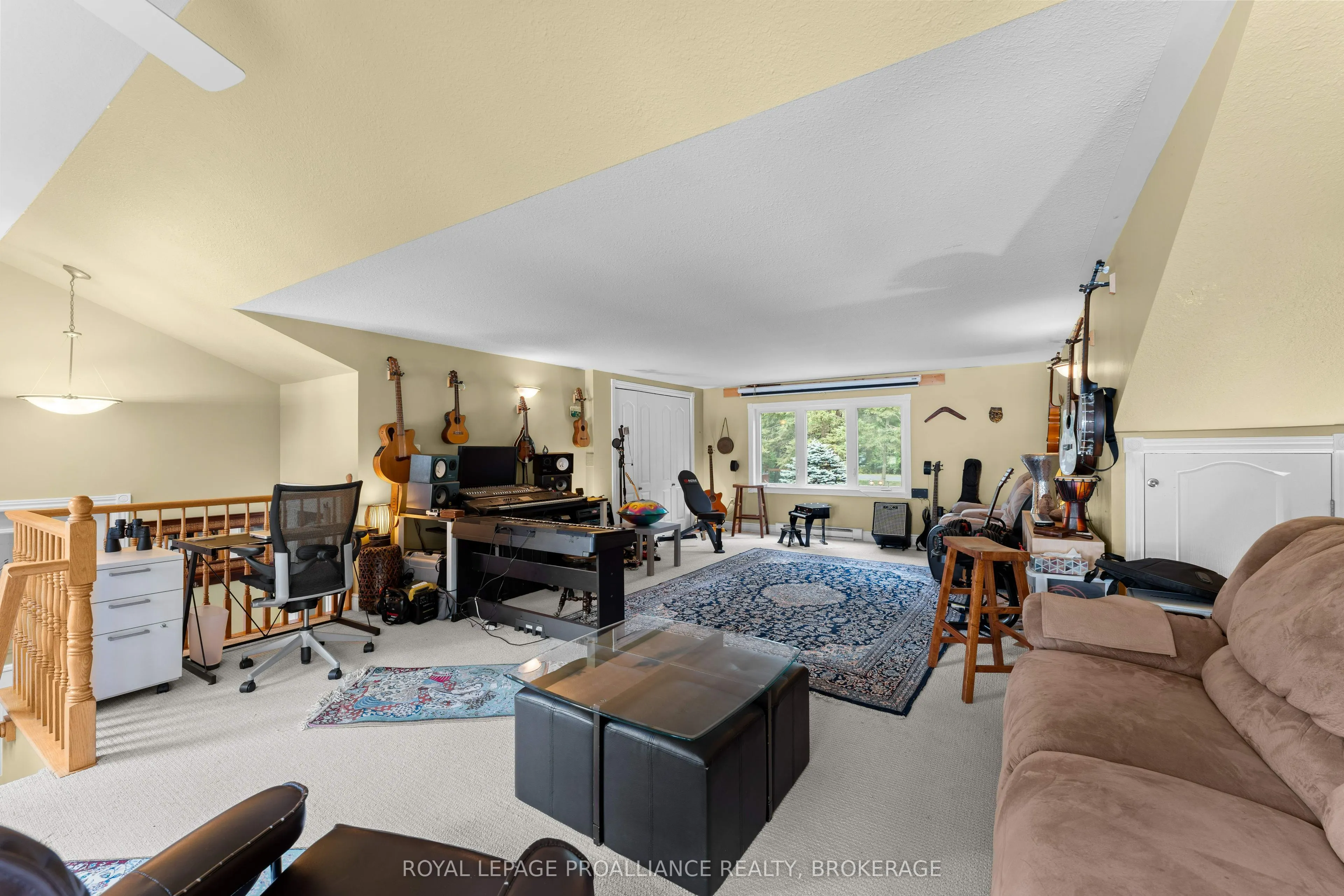 182 Nicholson Point Road