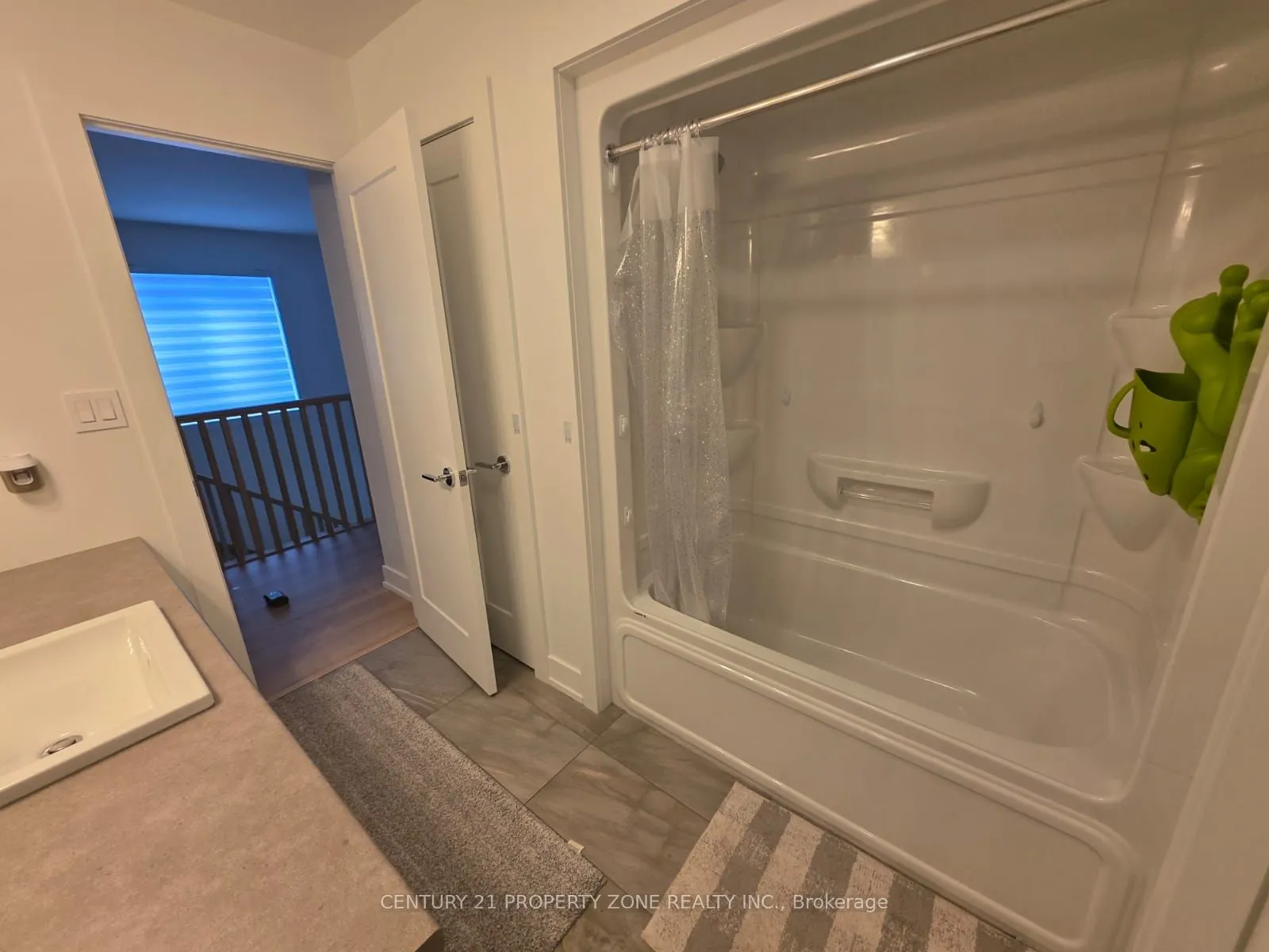 245 Jackson Street E