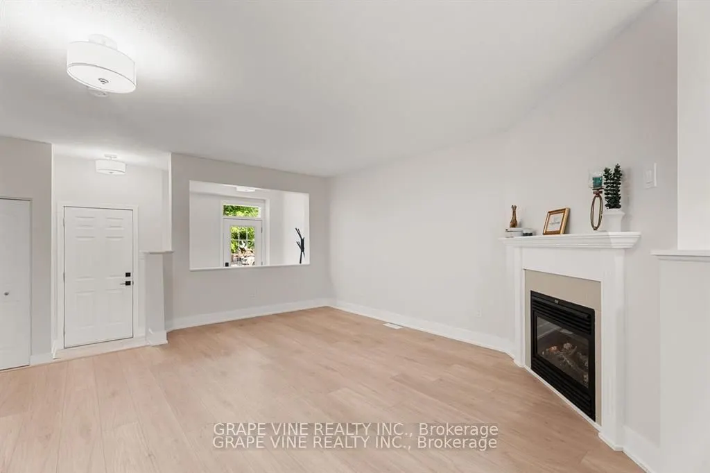 564 Aberfoyle Circle