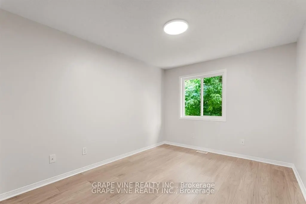 564 Aberfoyle Circle