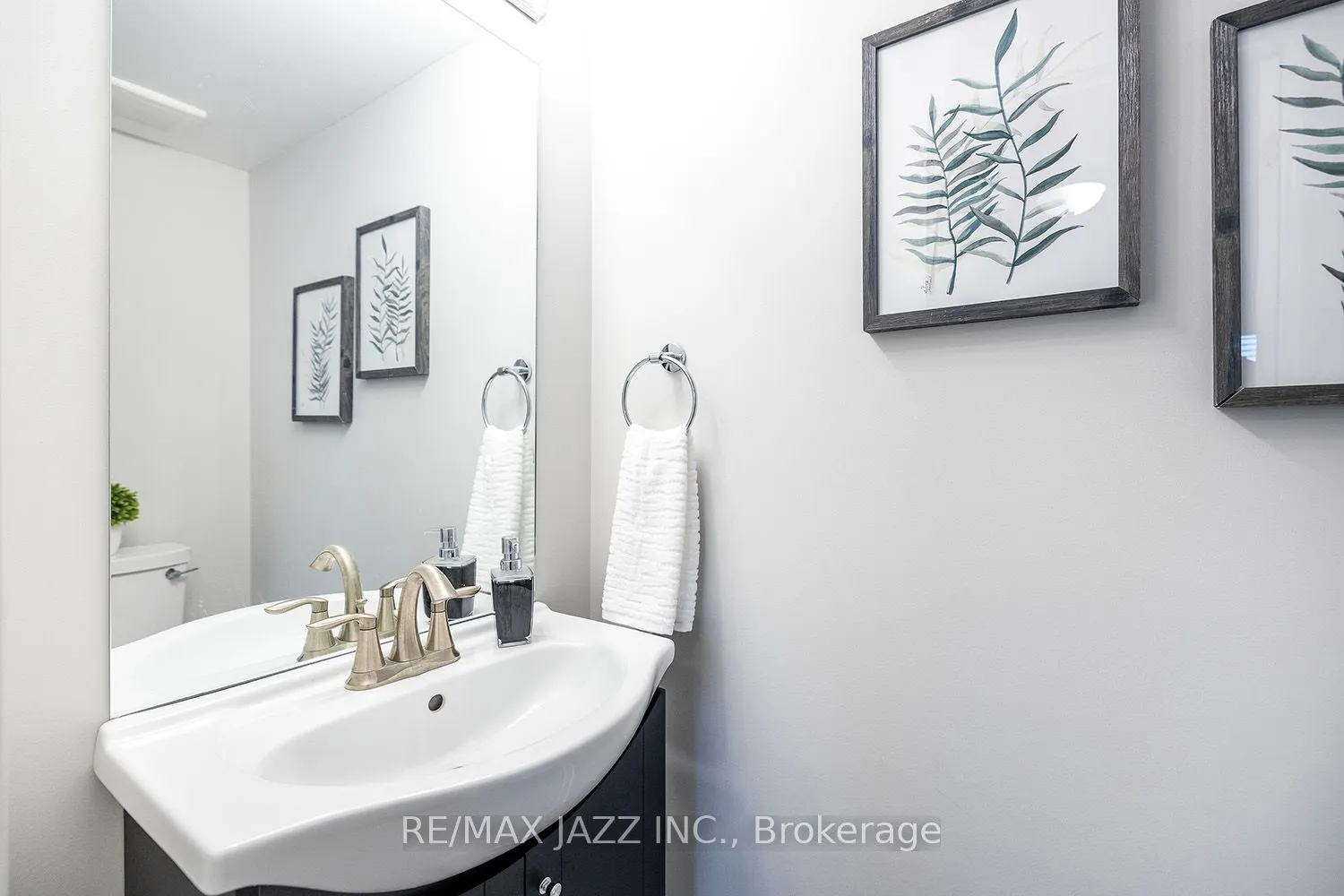 460 Lonsberry Drive, #407