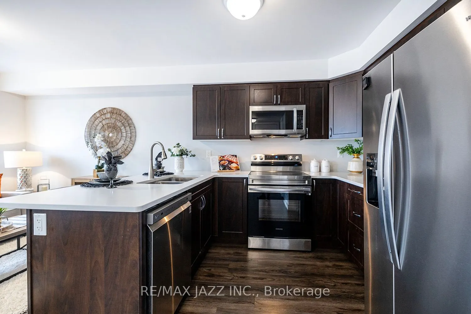 460 Lonsberry Drive, #407