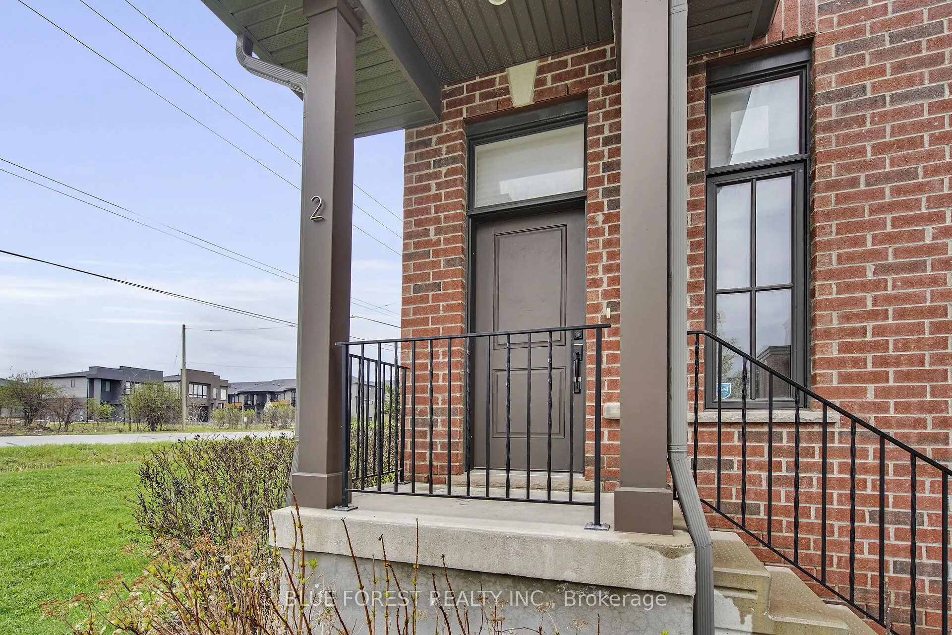 555 Sunningdale Road E, #2
