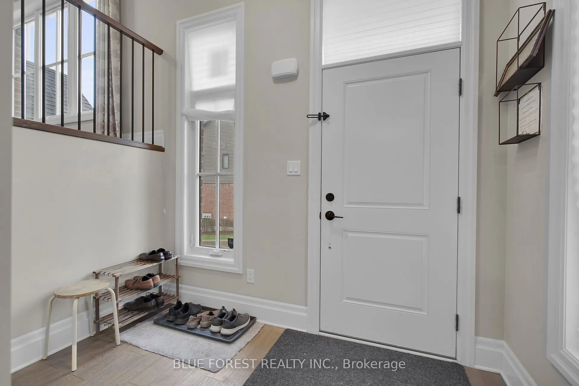 555 Sunningdale Road E, #2