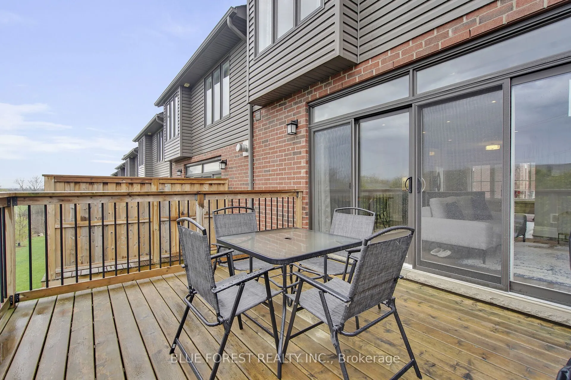 555 Sunningdale Road E, #2