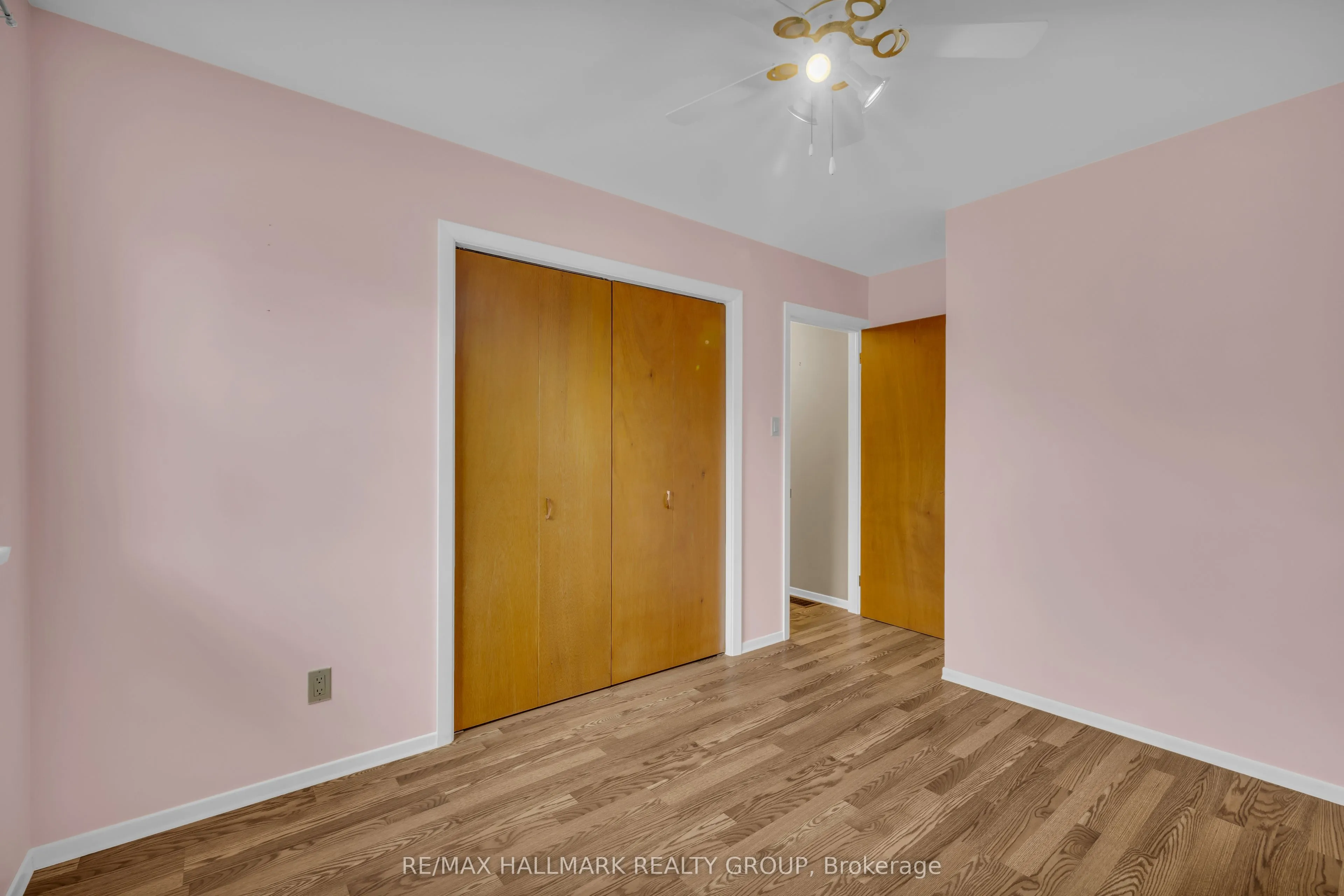 2551 RUSSLAND Road