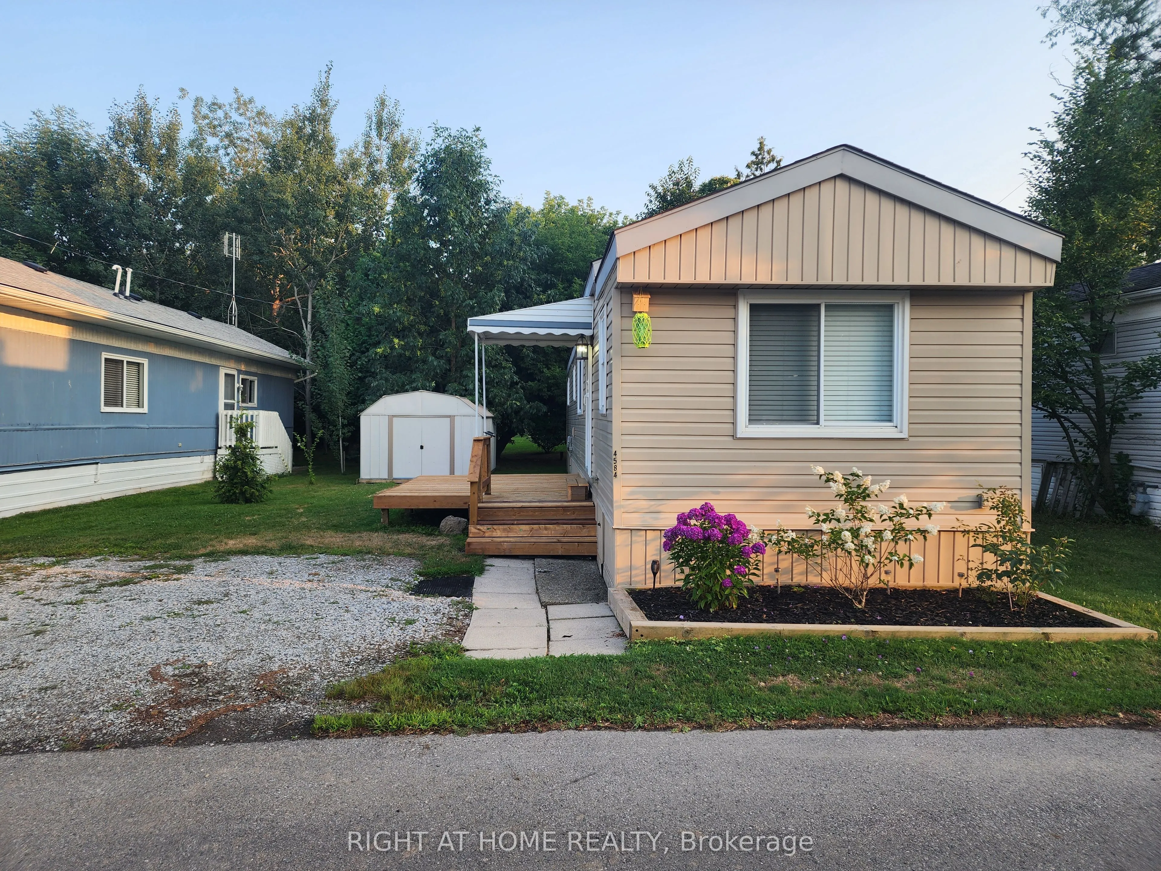 4584 Abigail Lane