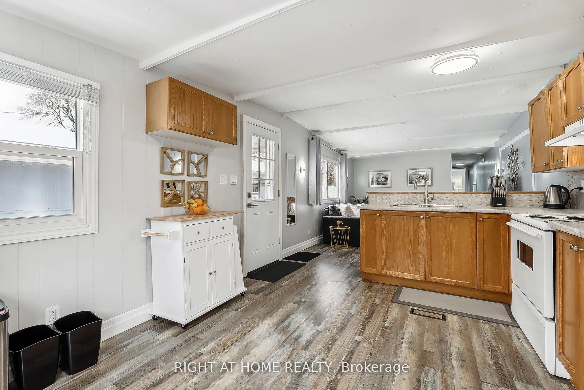 4584 Abigail Lane