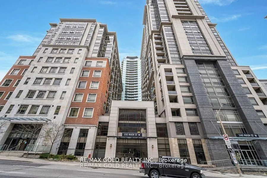 150 Main Street W, #806