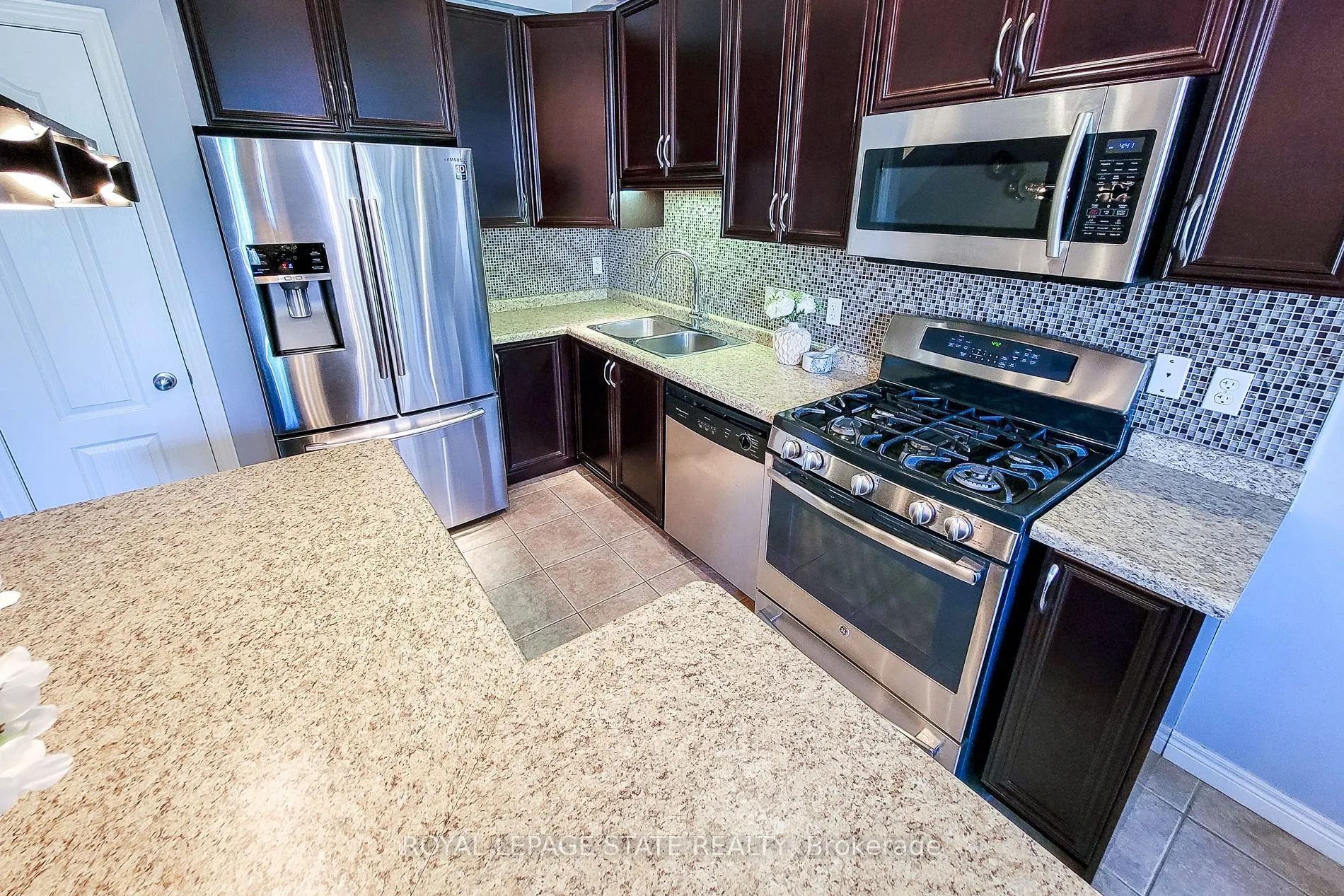 110 Marina Point Crescent