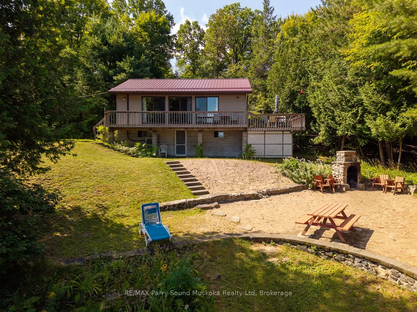 28 Stormy Point Road
