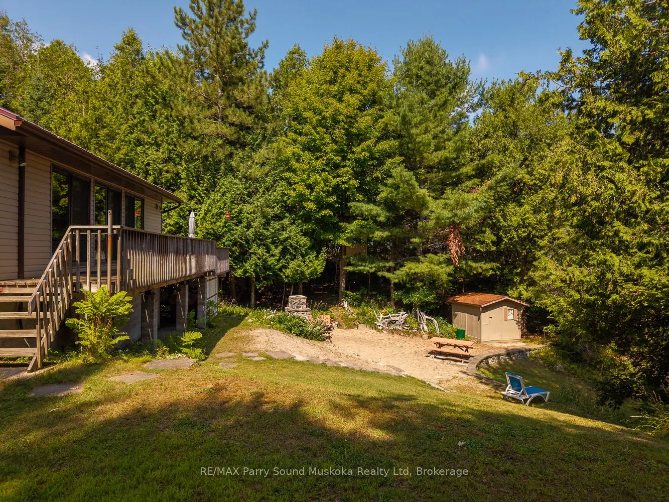 28 Stormy Point Road