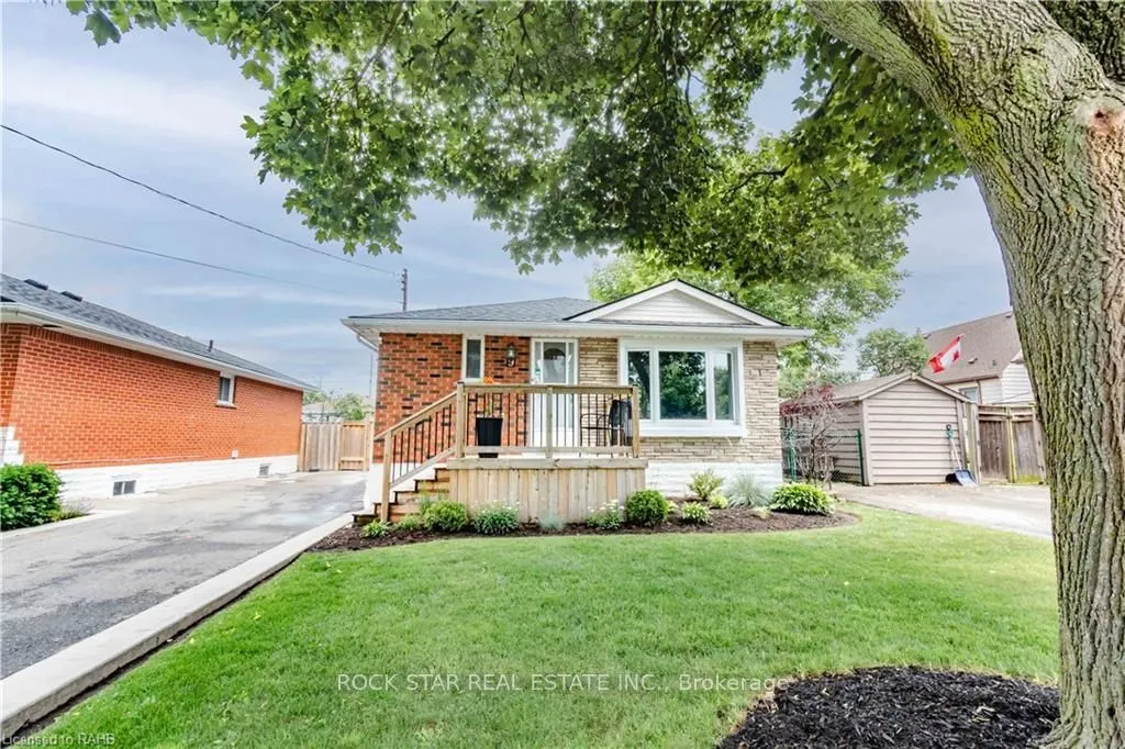 9 Viceroy Court, #LOWER