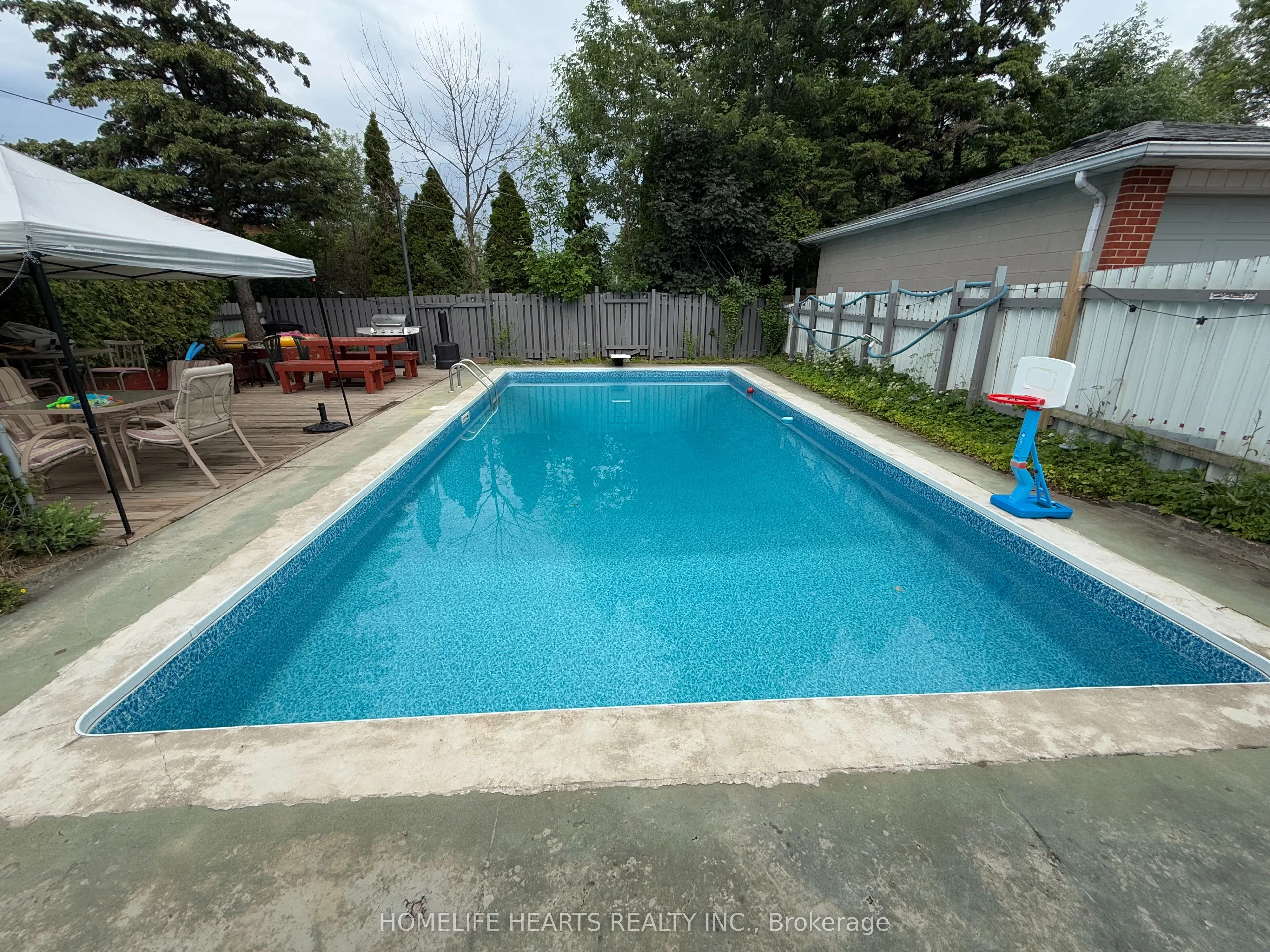 15 Jellicoe Court