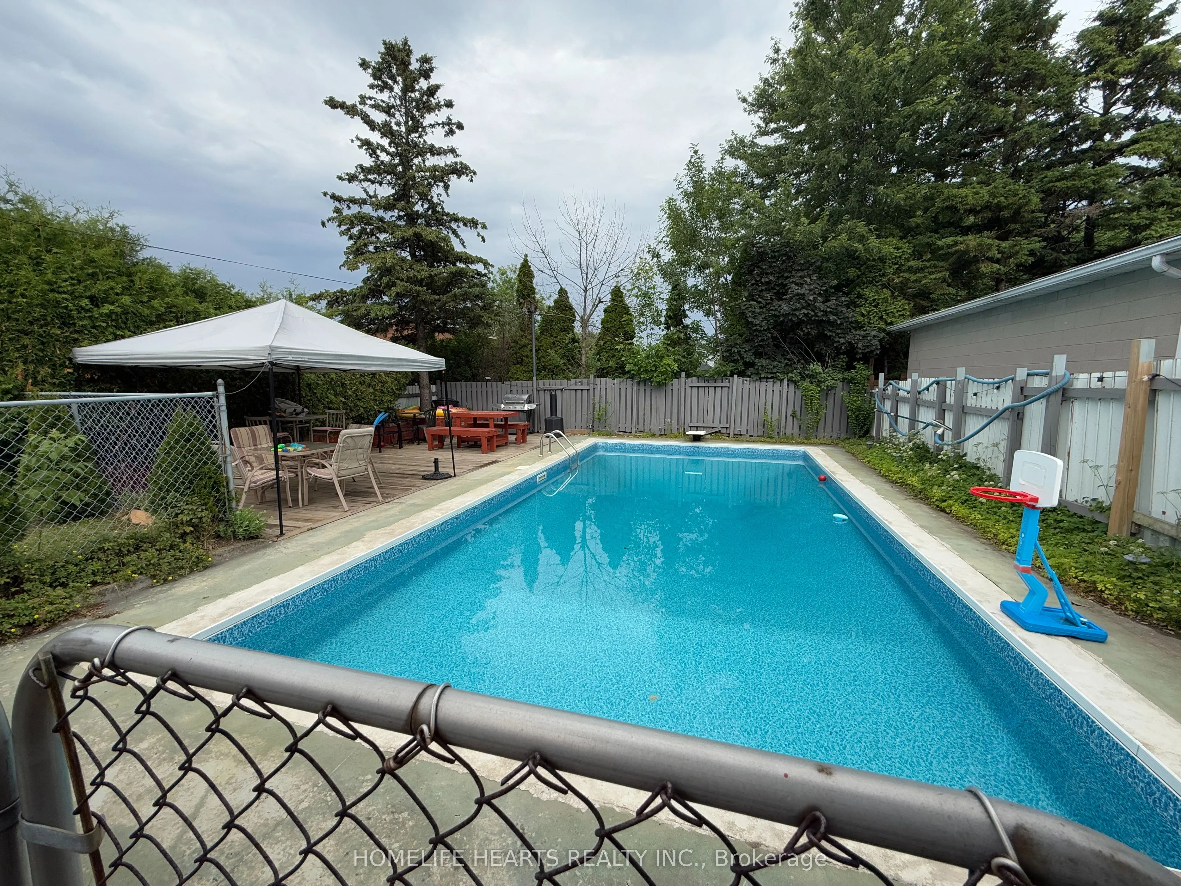 15 Jellicoe Court
