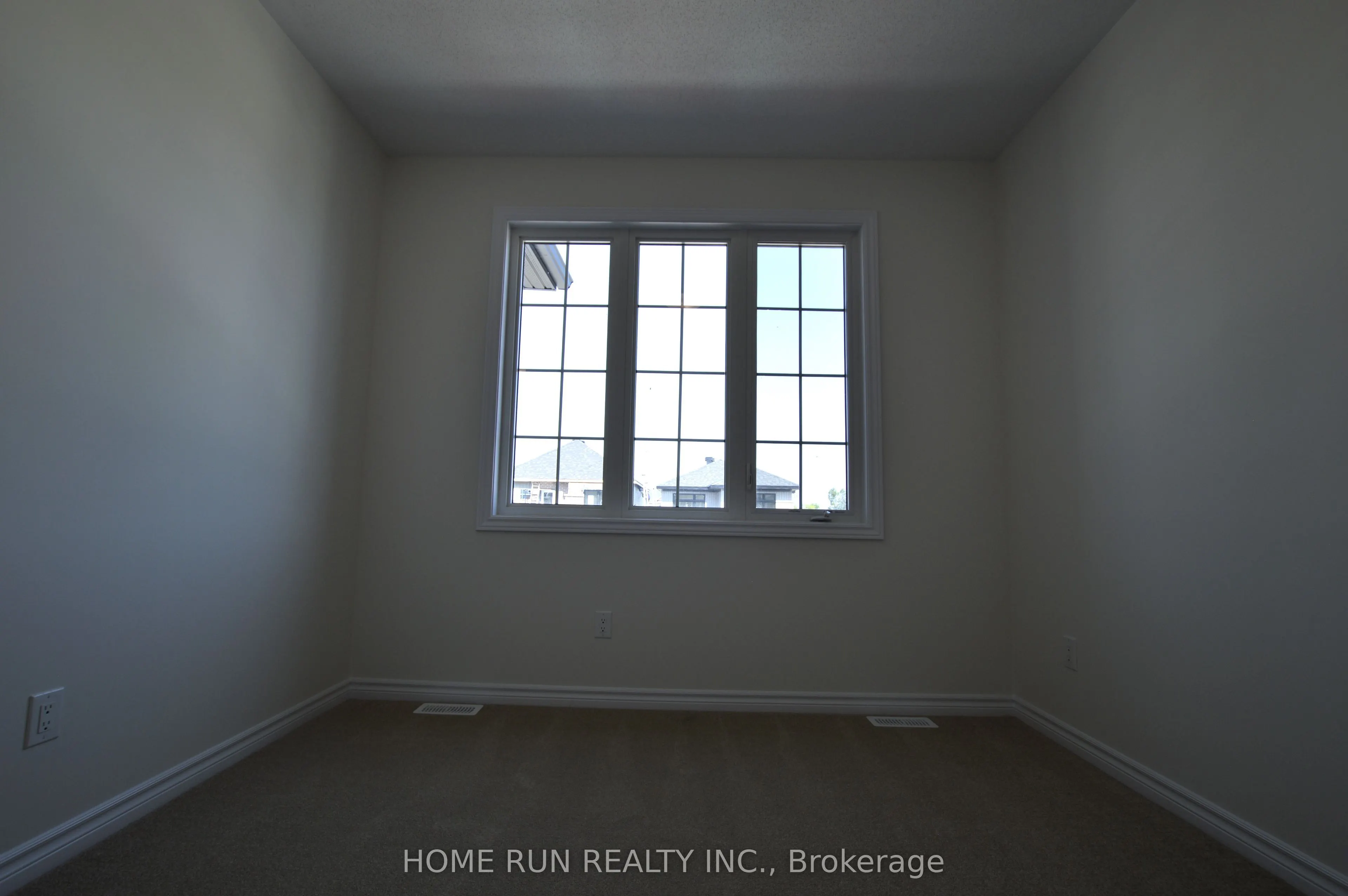 286 Turnbuckle Crescent