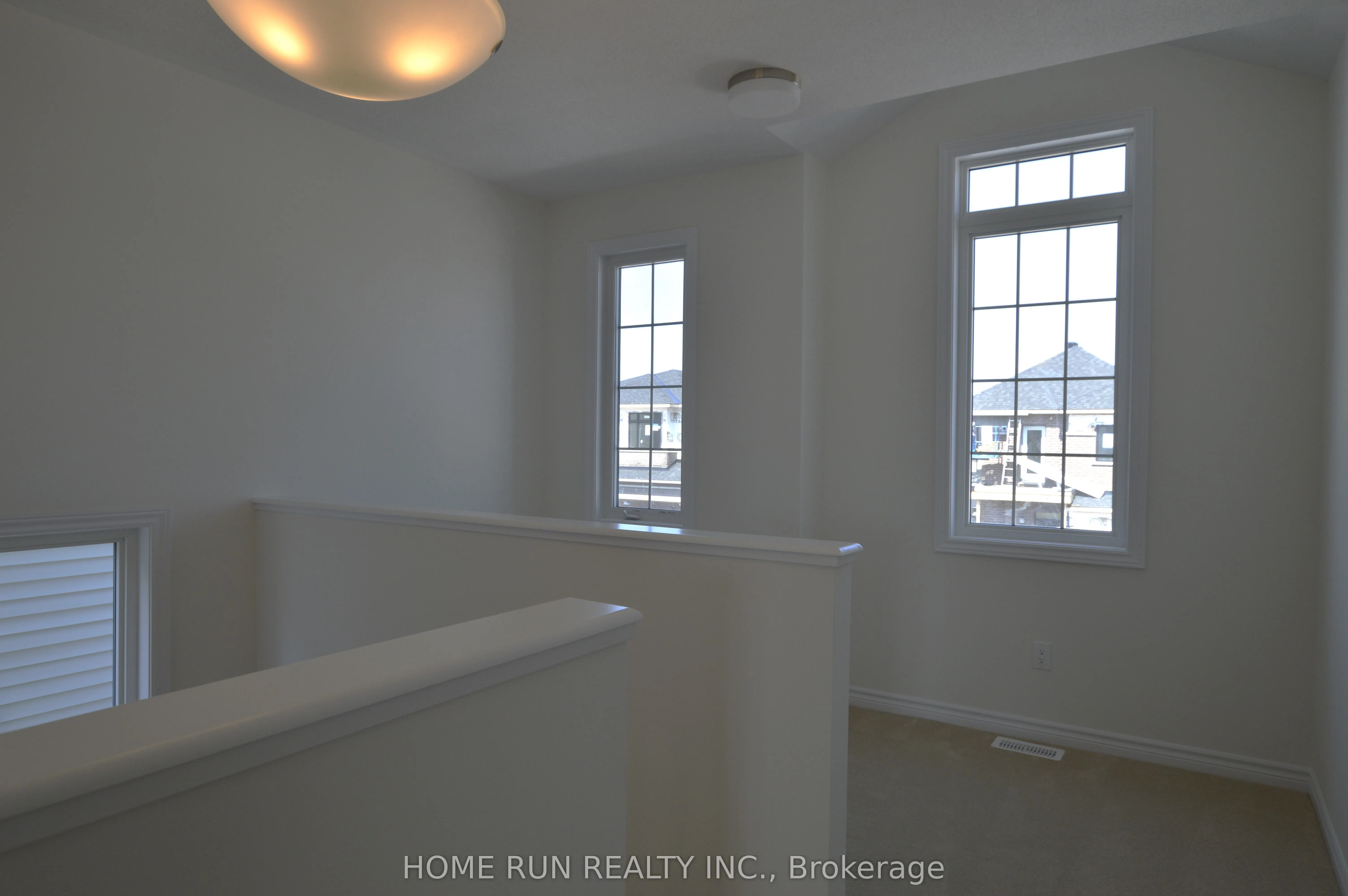 286 Turnbuckle Crescent