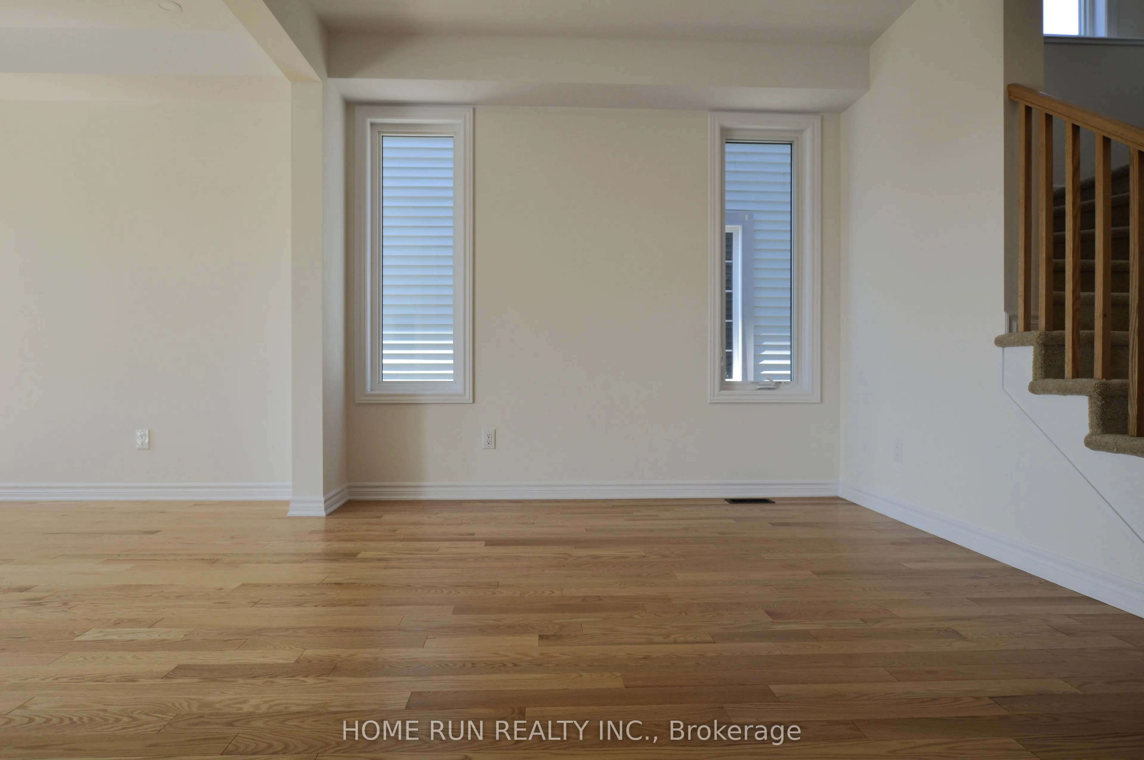 286 Turnbuckle Crescent