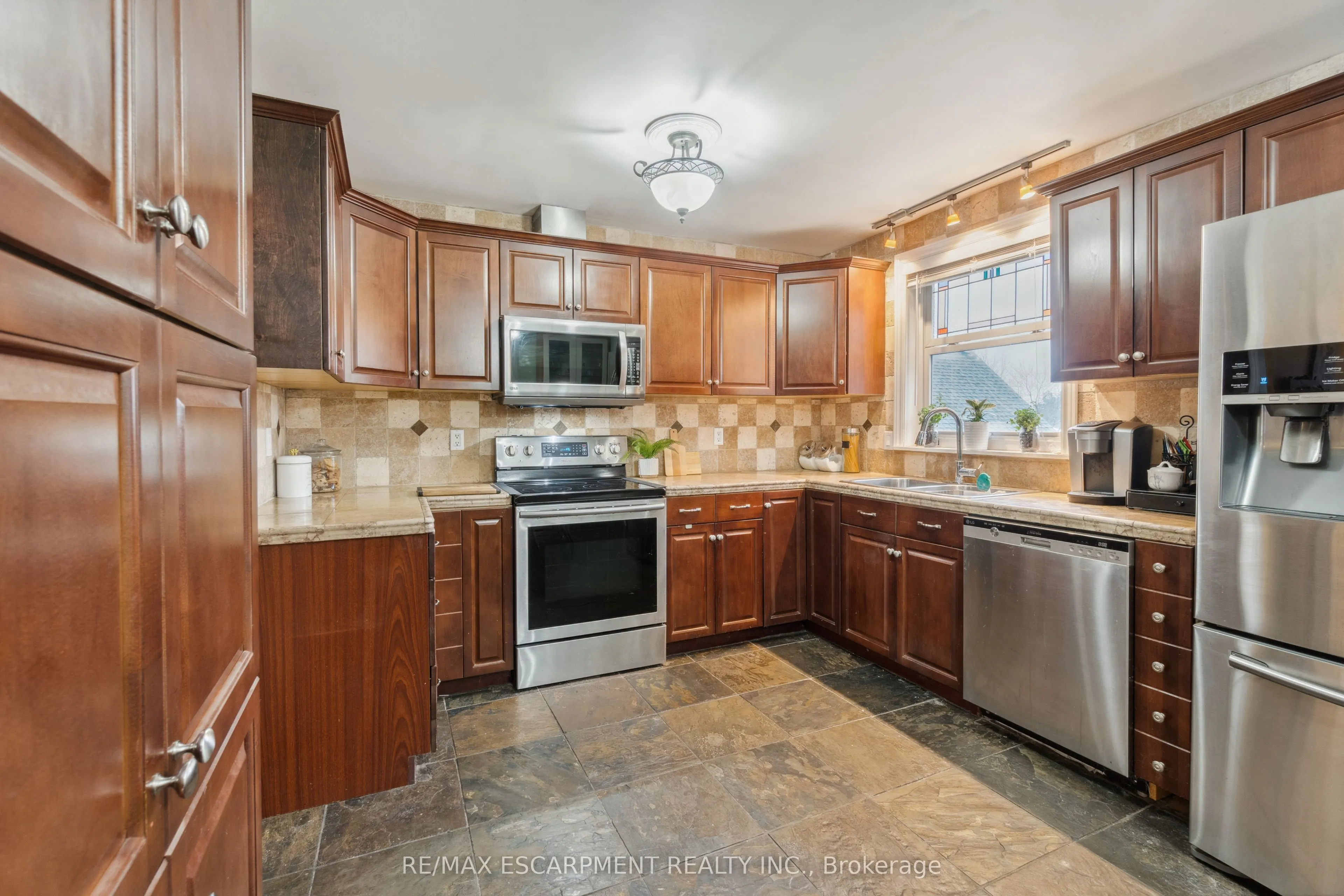 255 MAIN Street N, #Main Floor Only