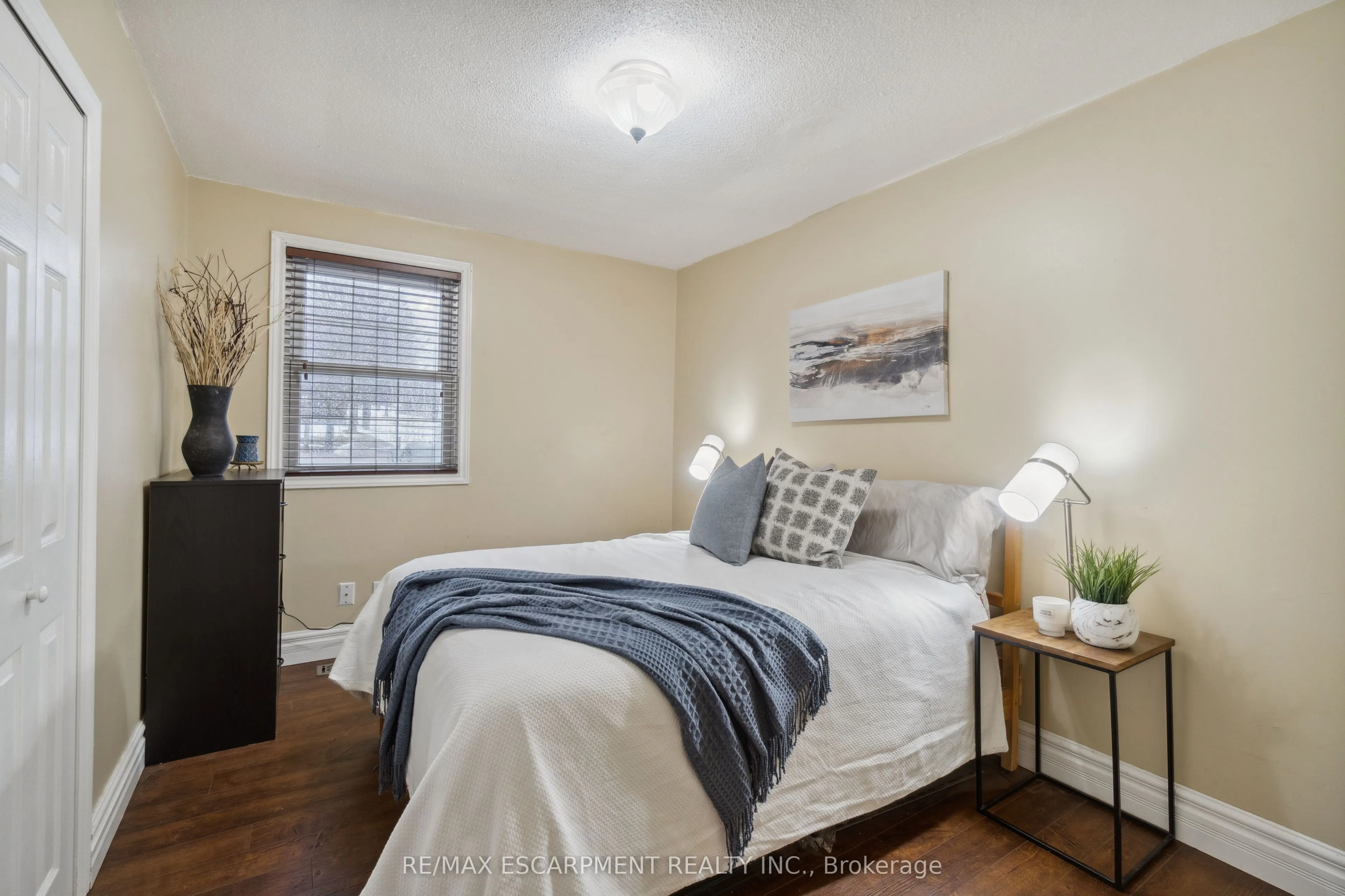 255 MAIN Street N, #Main Floor Only