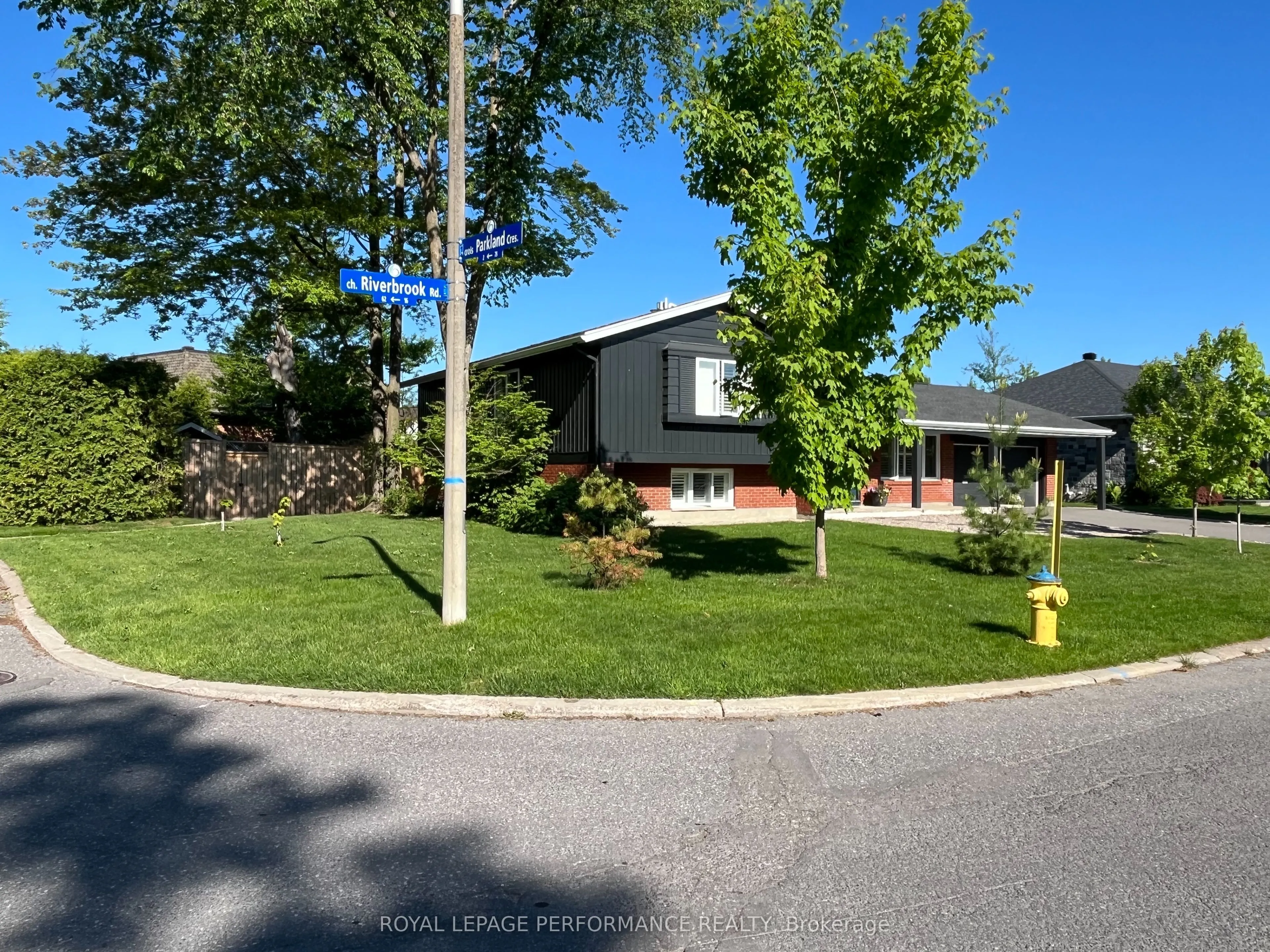 14 Riverbrook Road