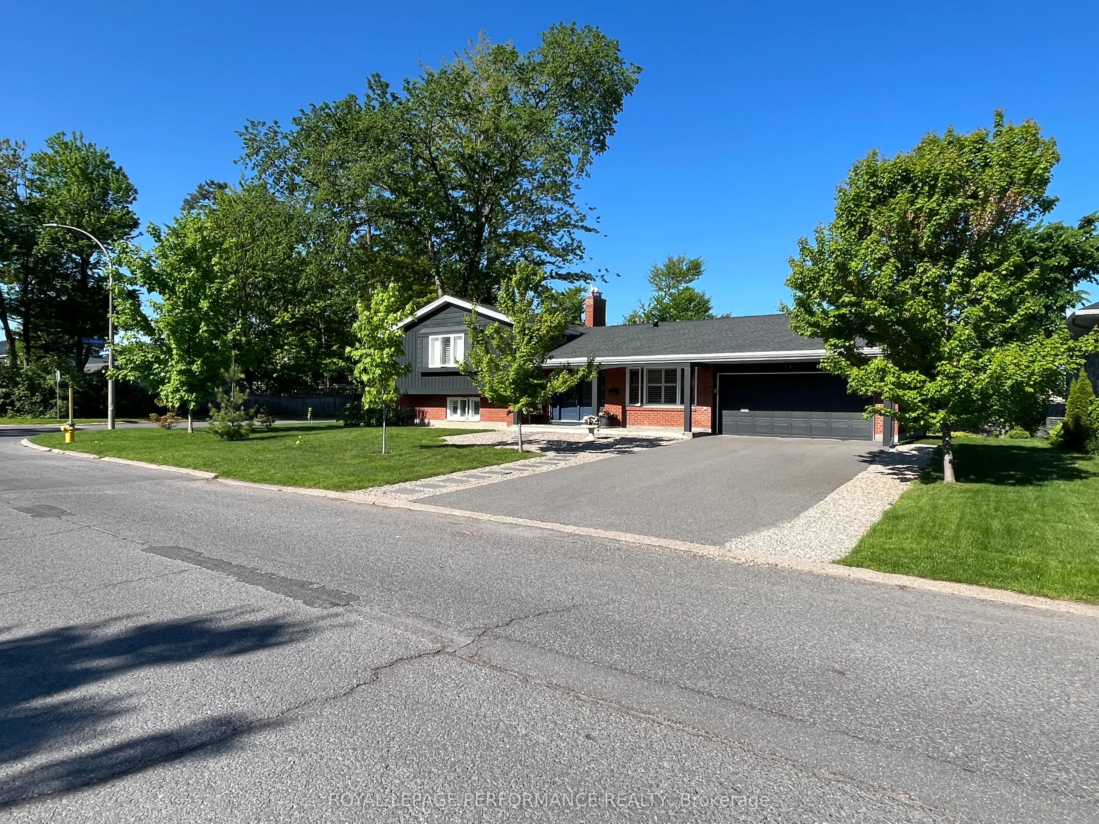14 Riverbrook Road