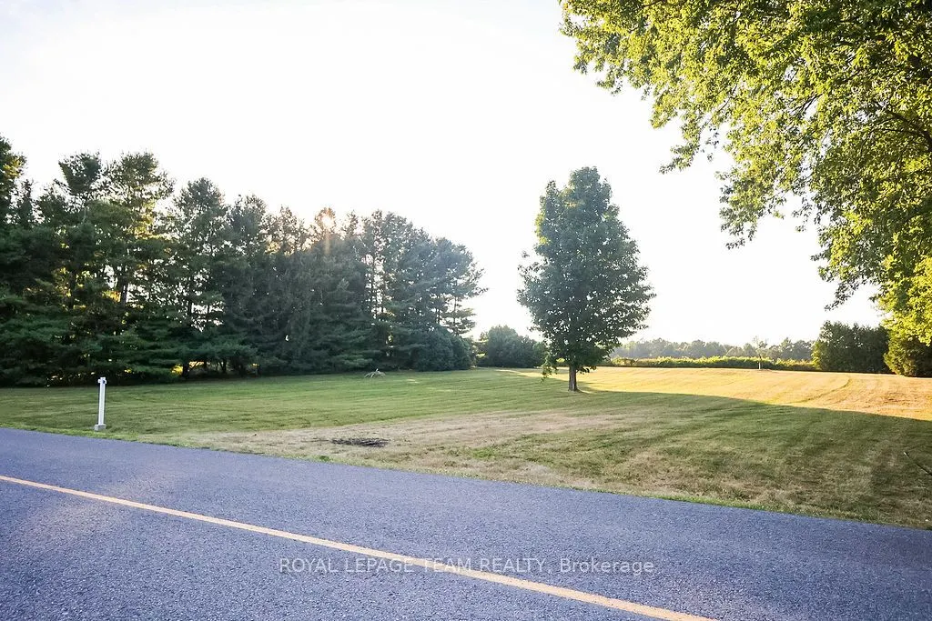 20323 Kenyon Concession 4 Road