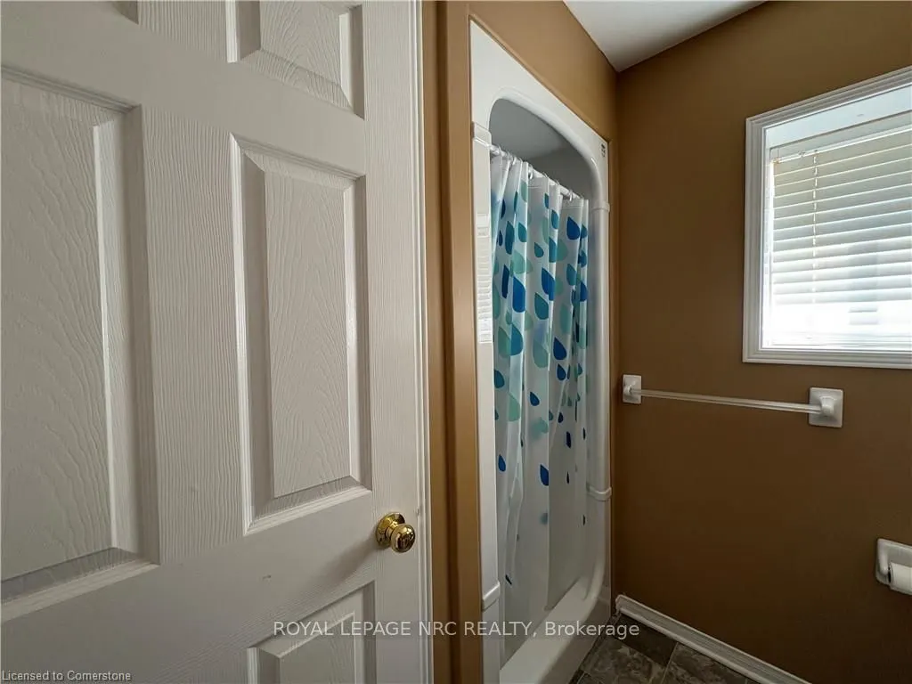 173 Autumn Crescent, #Basement