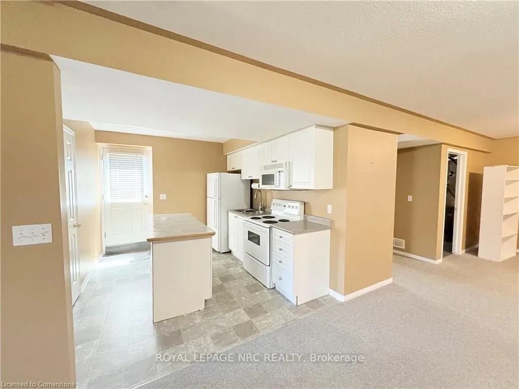 173 Autumn Crescent, #Basement