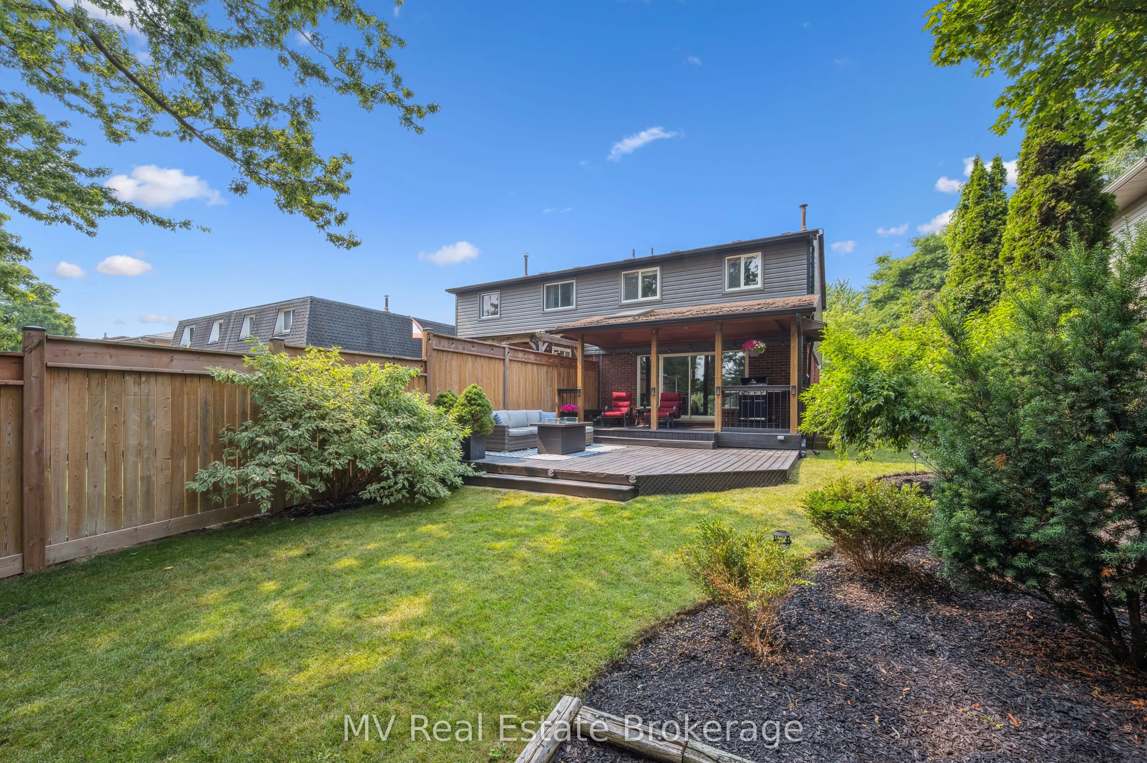 434B Dunvegan Drive