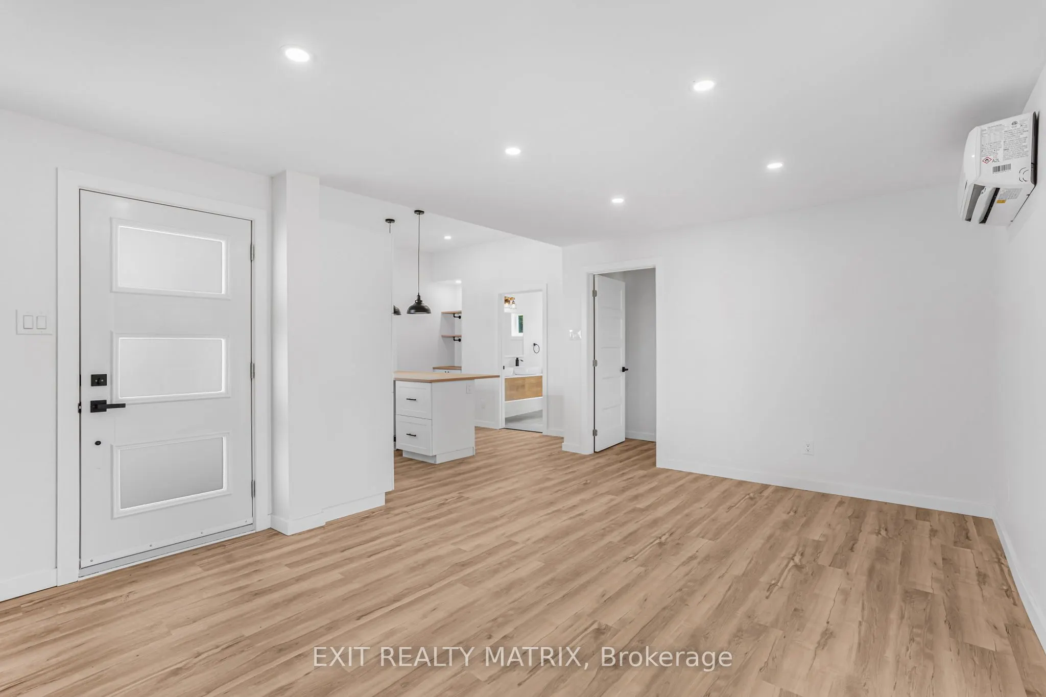 537 Higginson Street