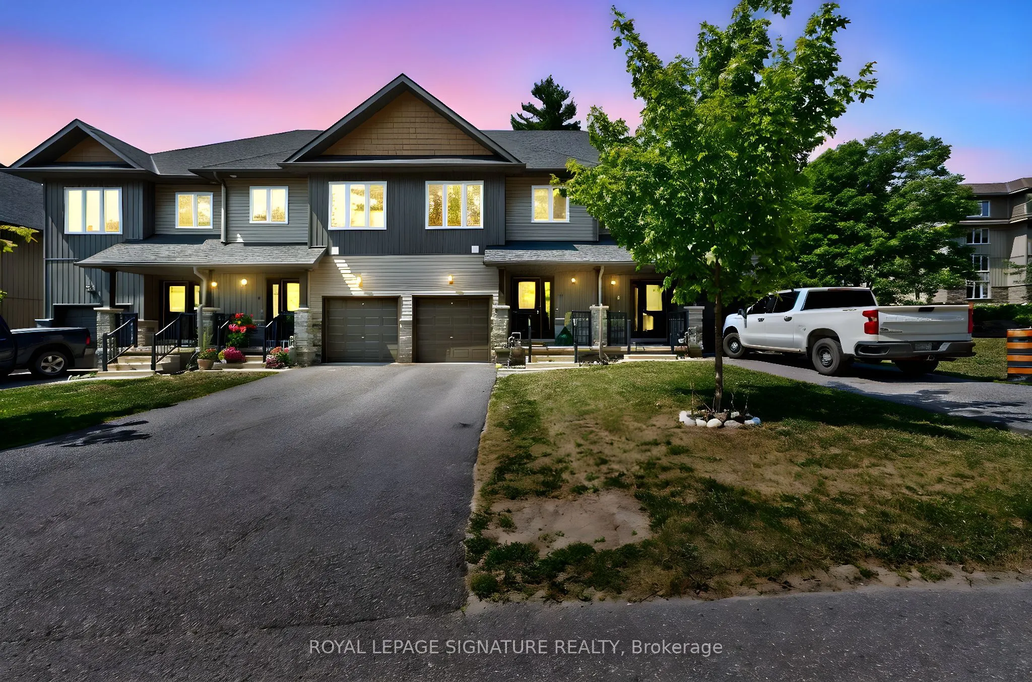 393 Manitoba Street, #4