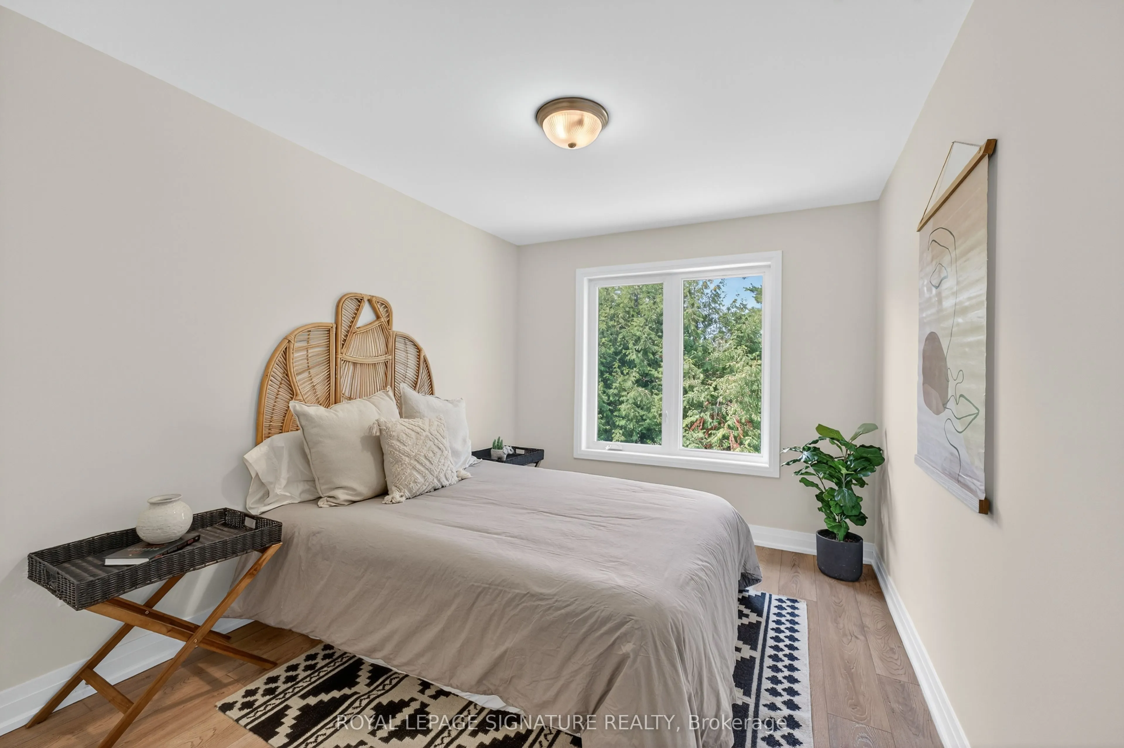 393 Manitoba Street, #4