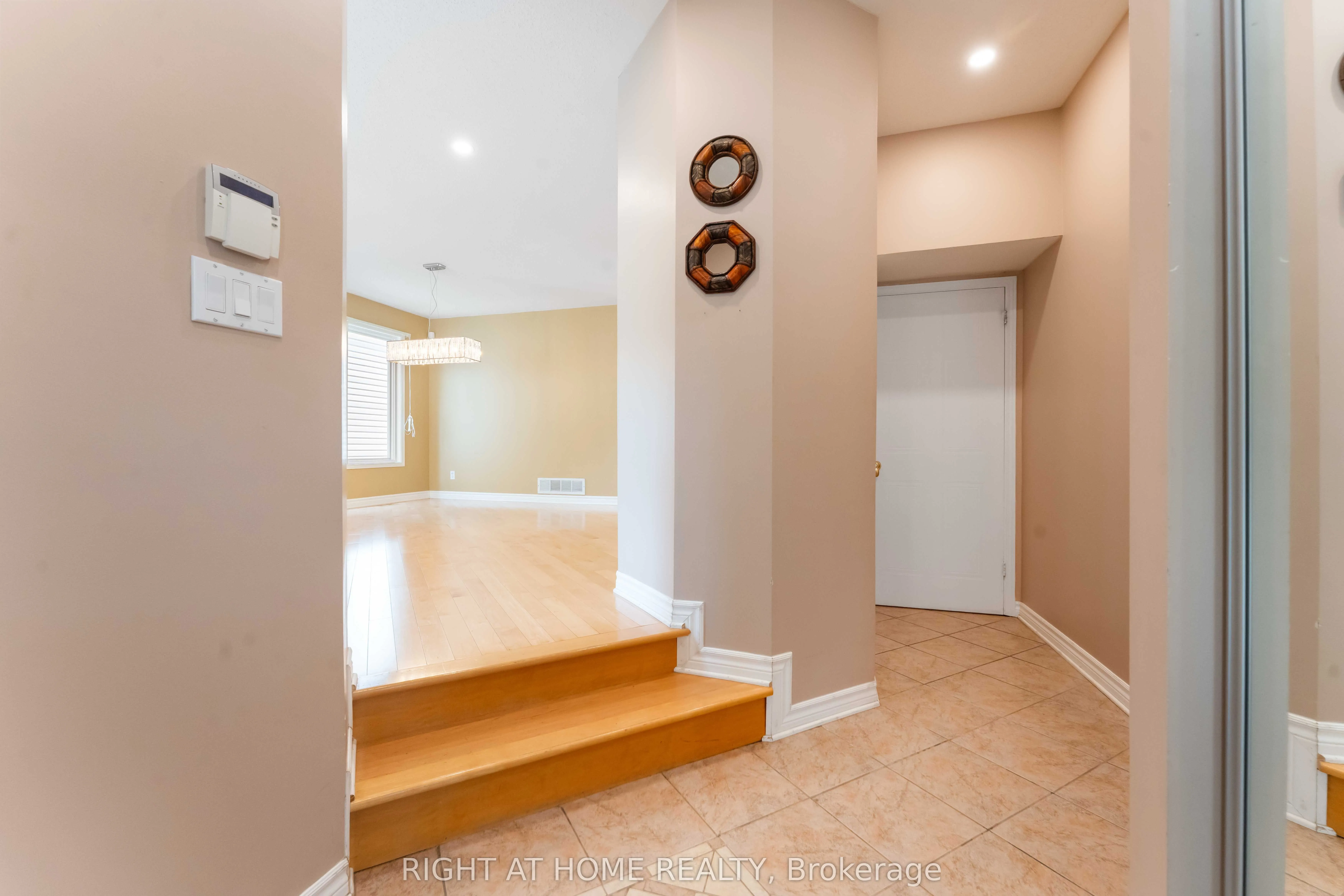 373 Stoneway Drive