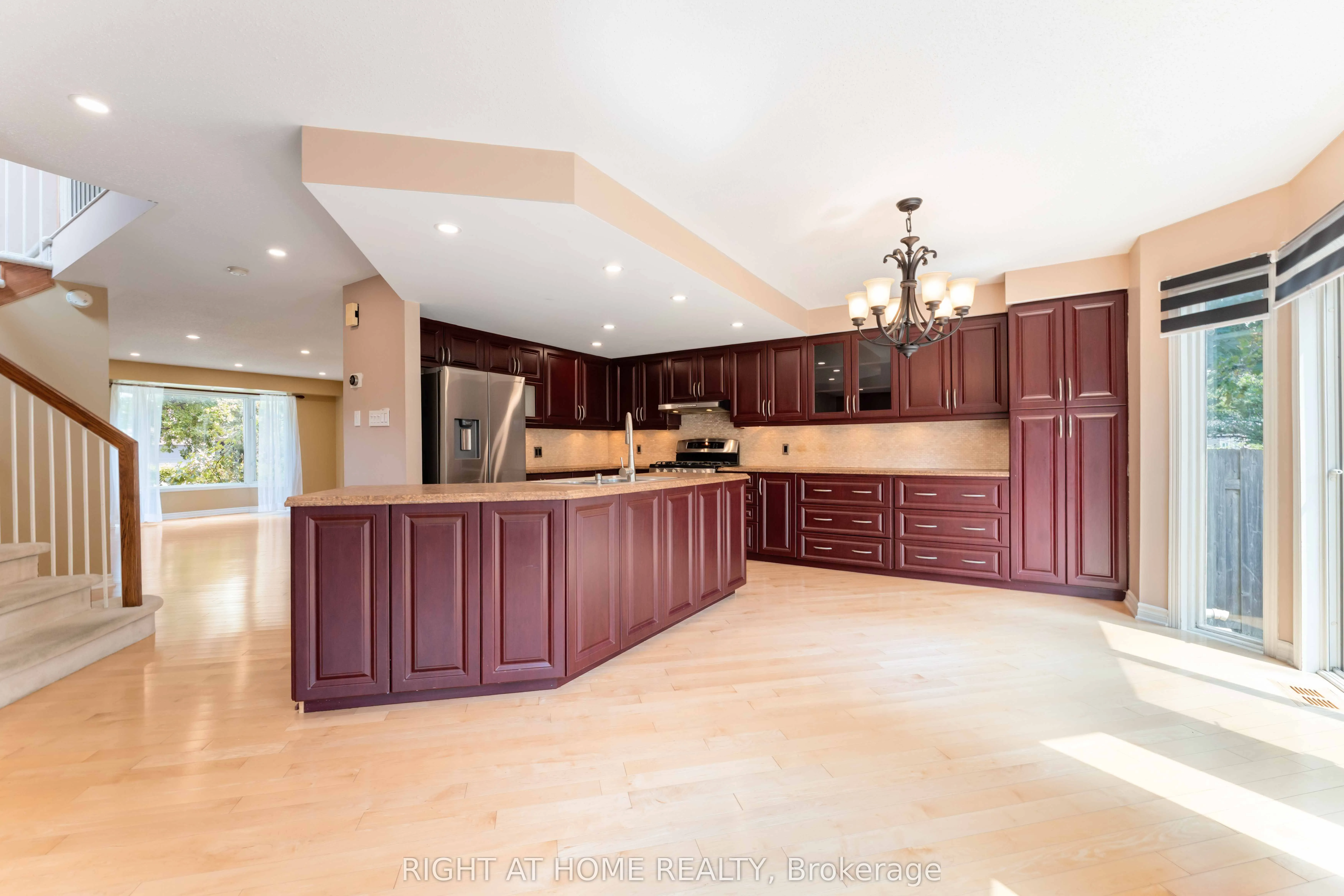 373 Stoneway Drive