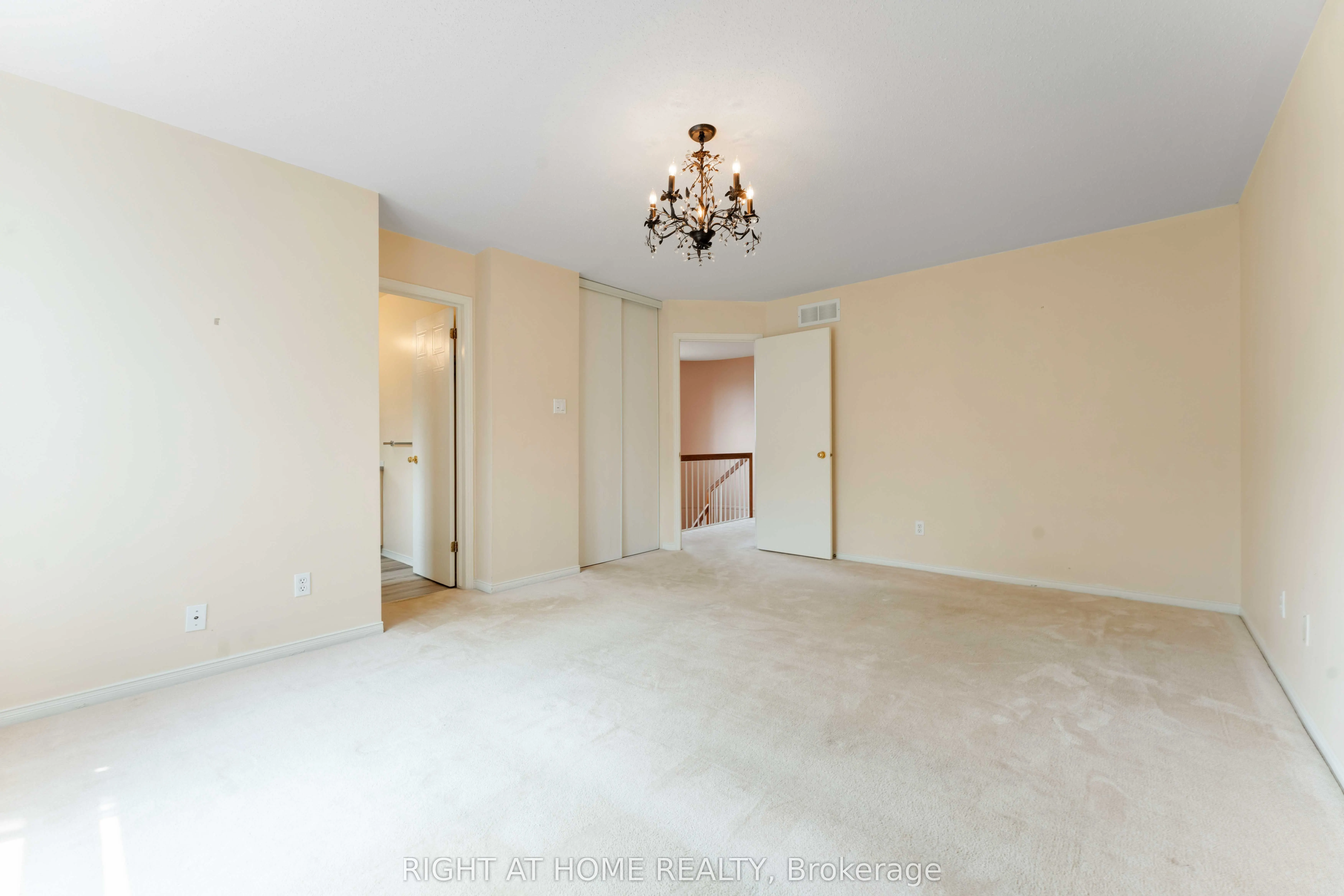 373 Stoneway Drive