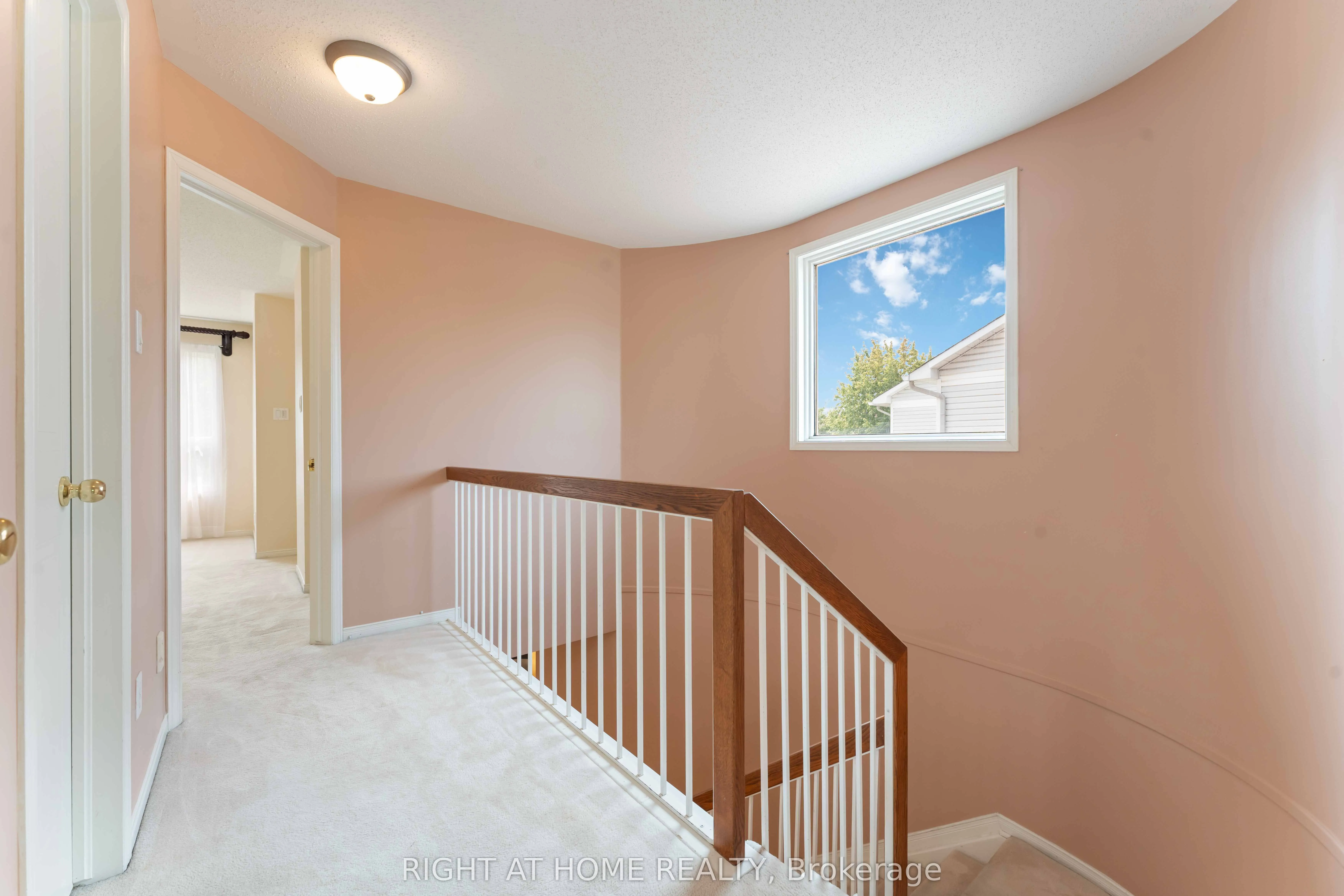 373 Stoneway Drive