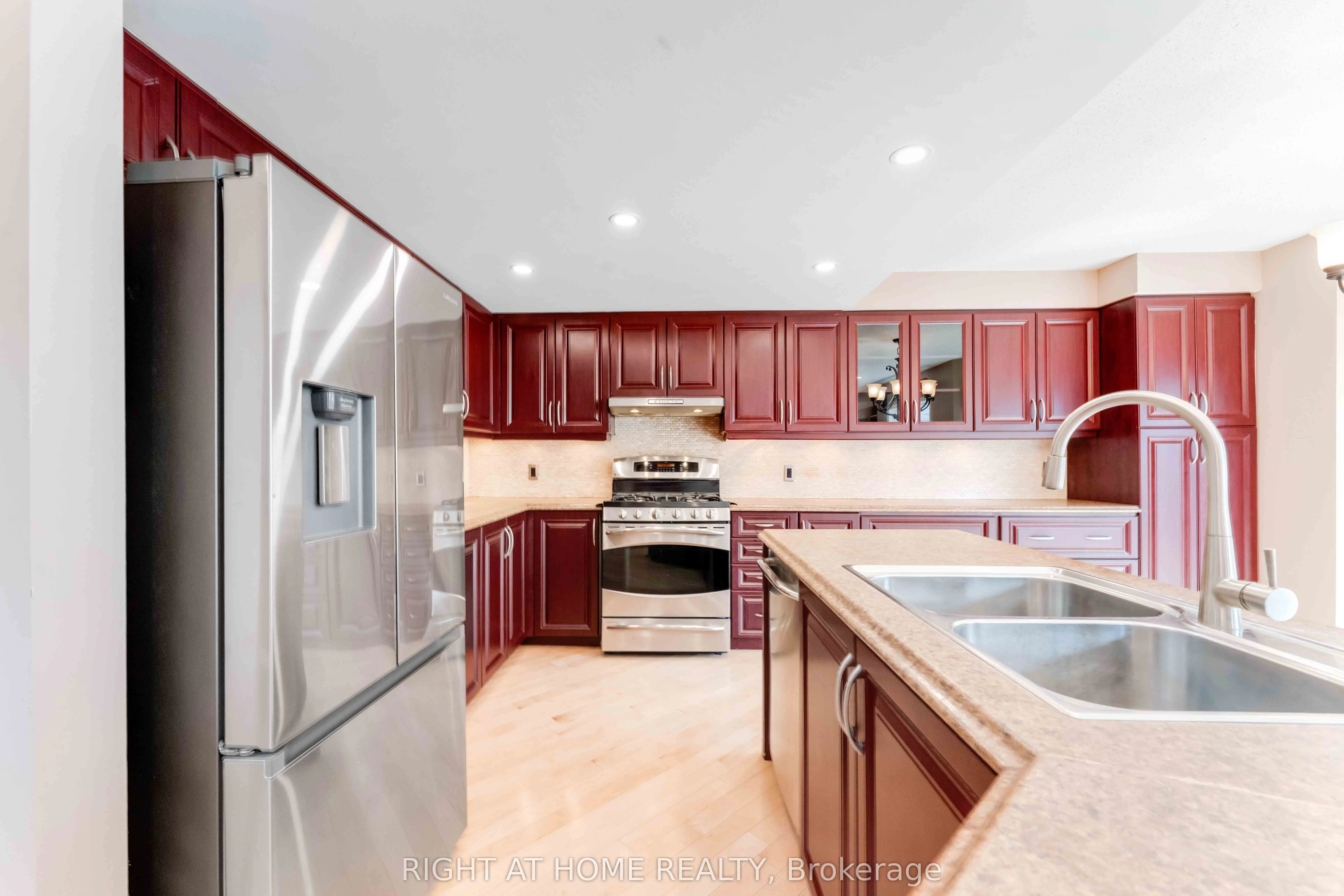 373 Stoneway Drive