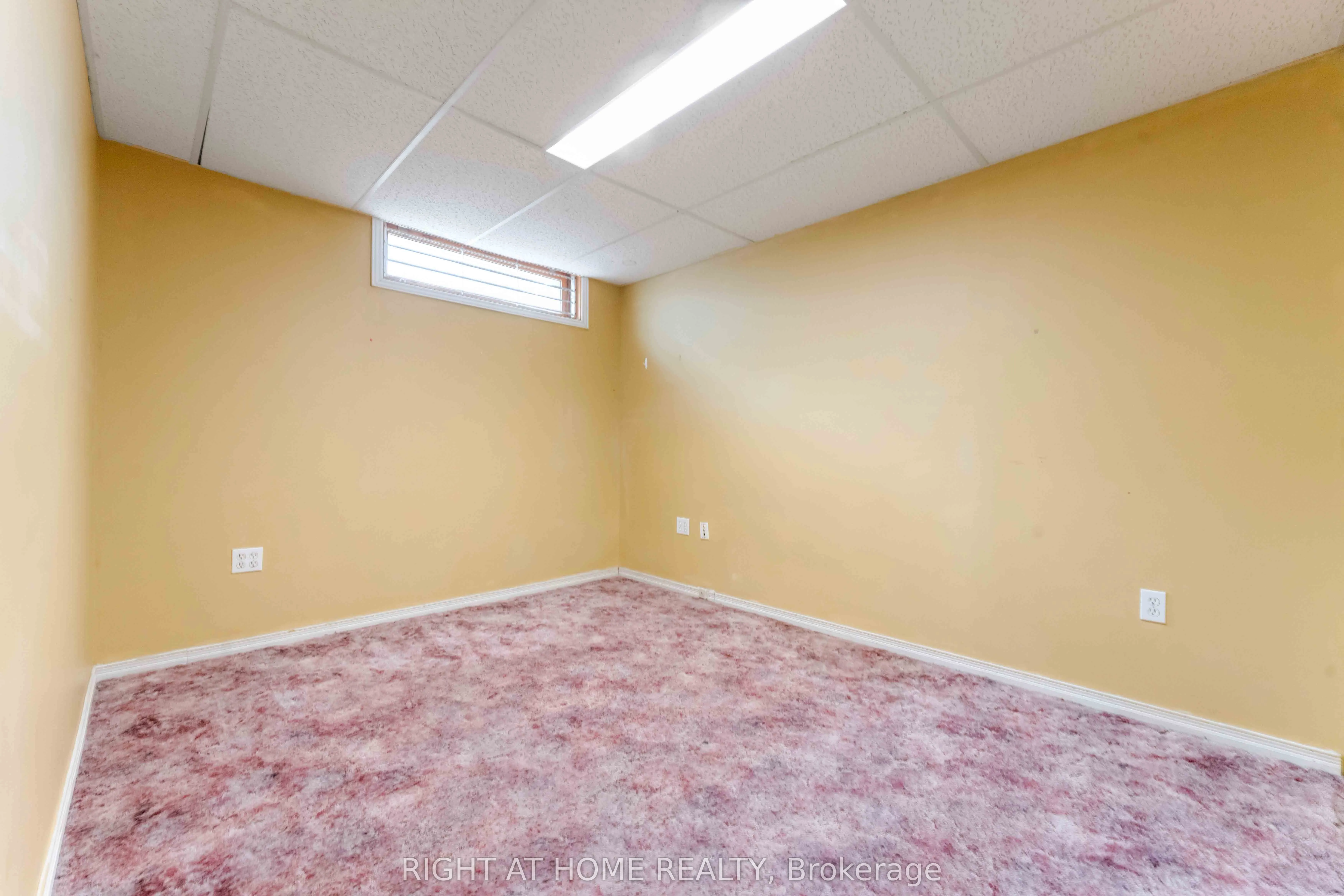 373 Stoneway Drive