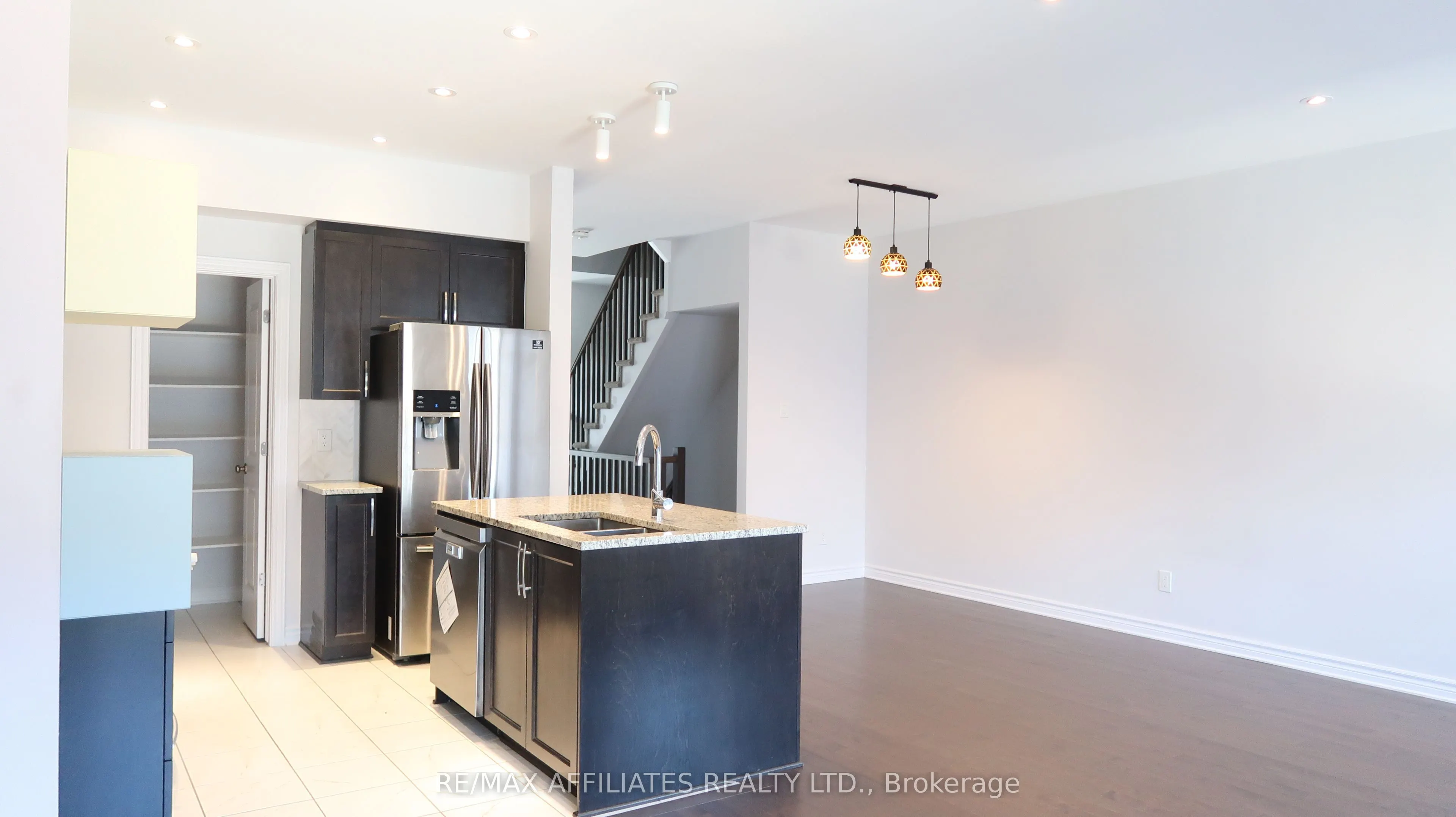756 Putney Crescent
