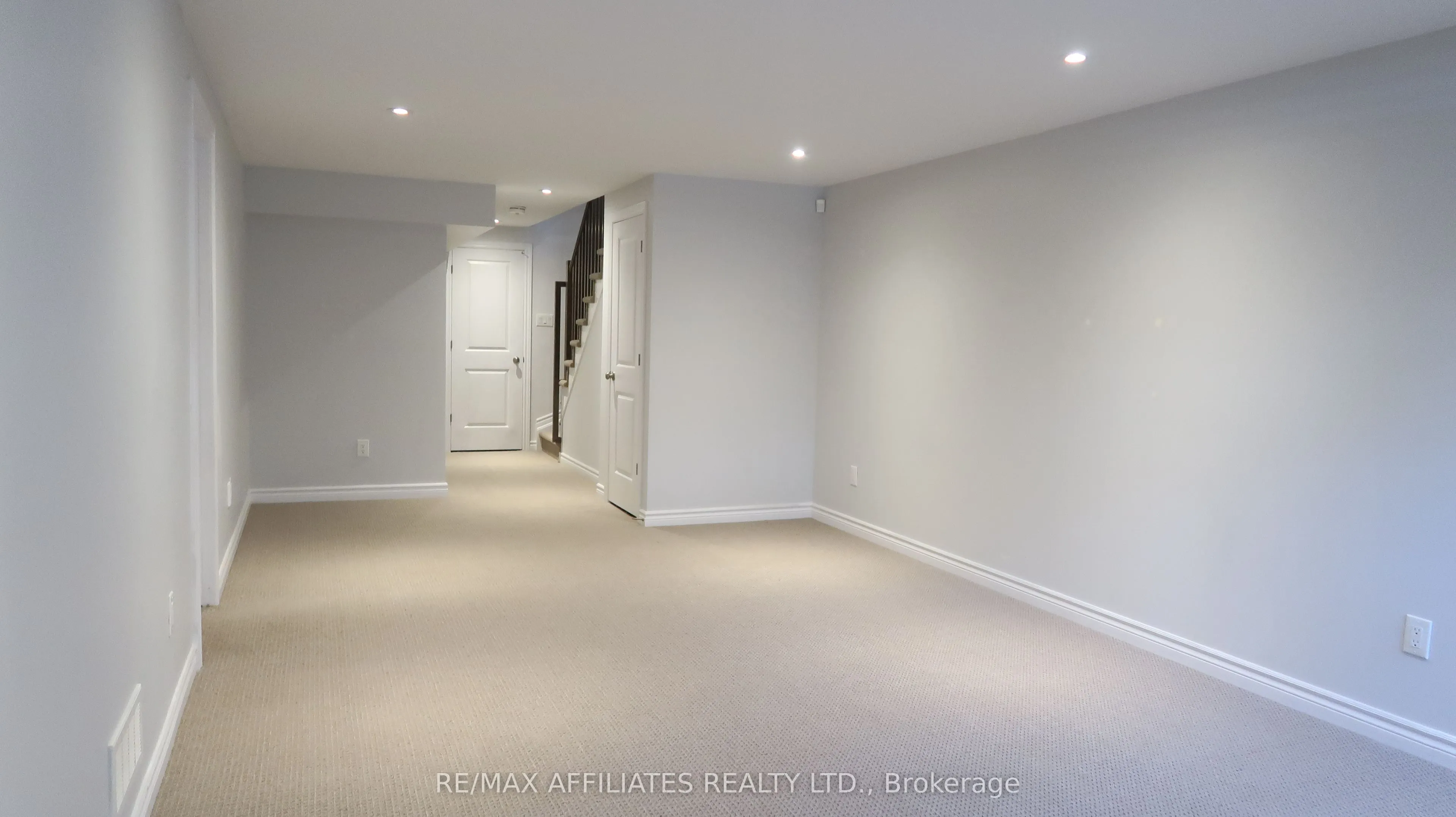 756 Putney Crescent
