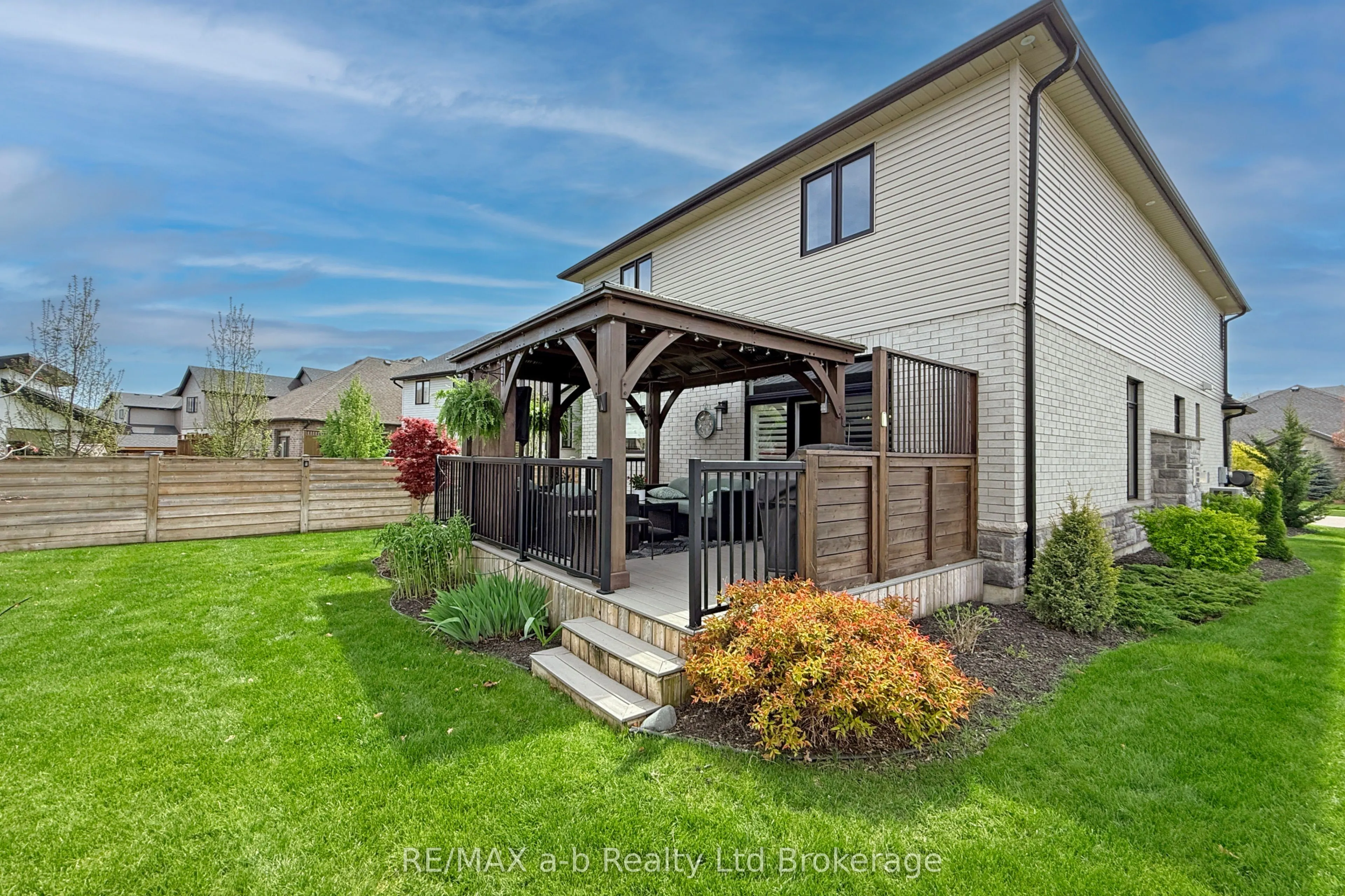 1236 Alberni Road